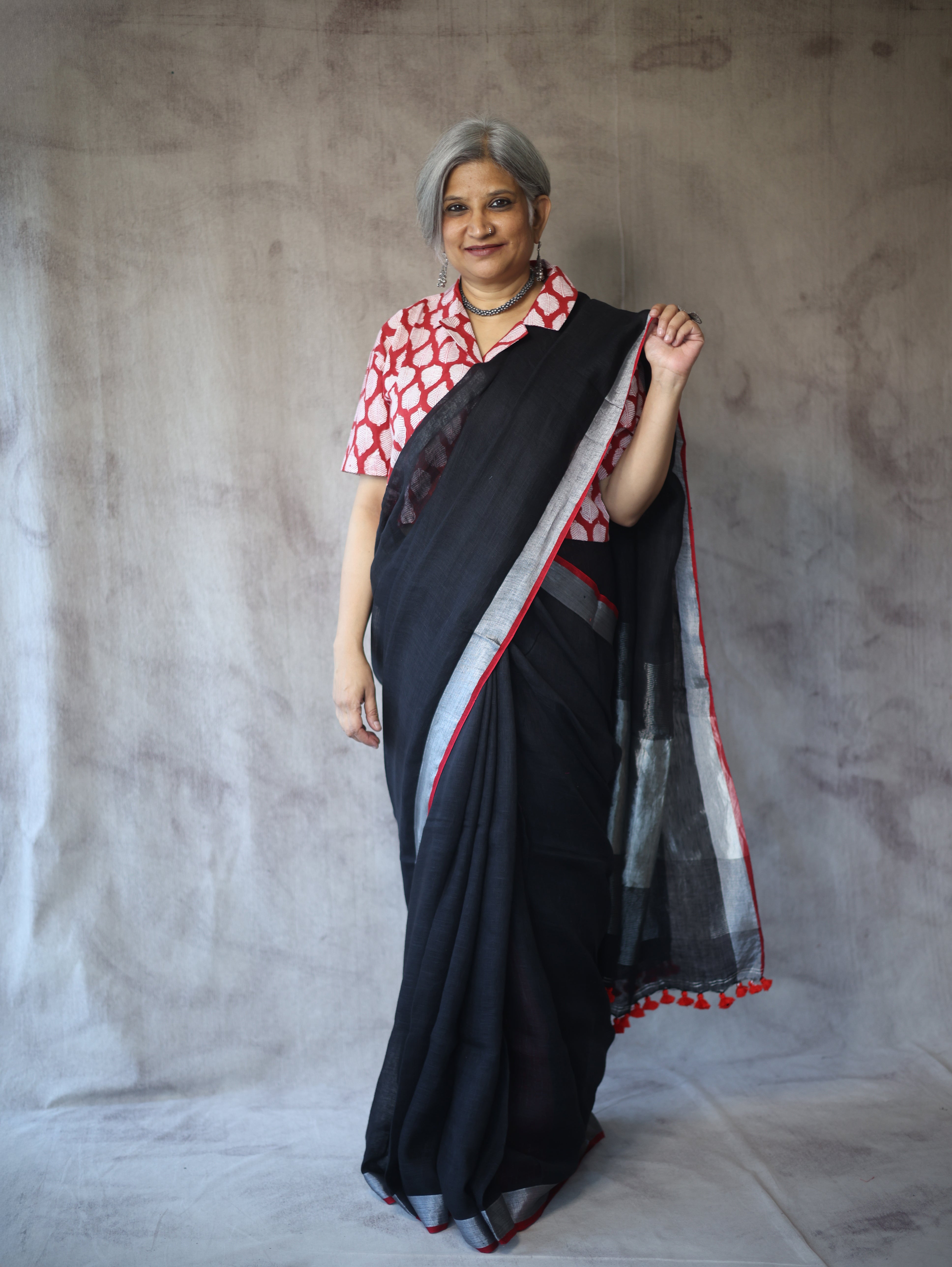 Plain Linen Sarees