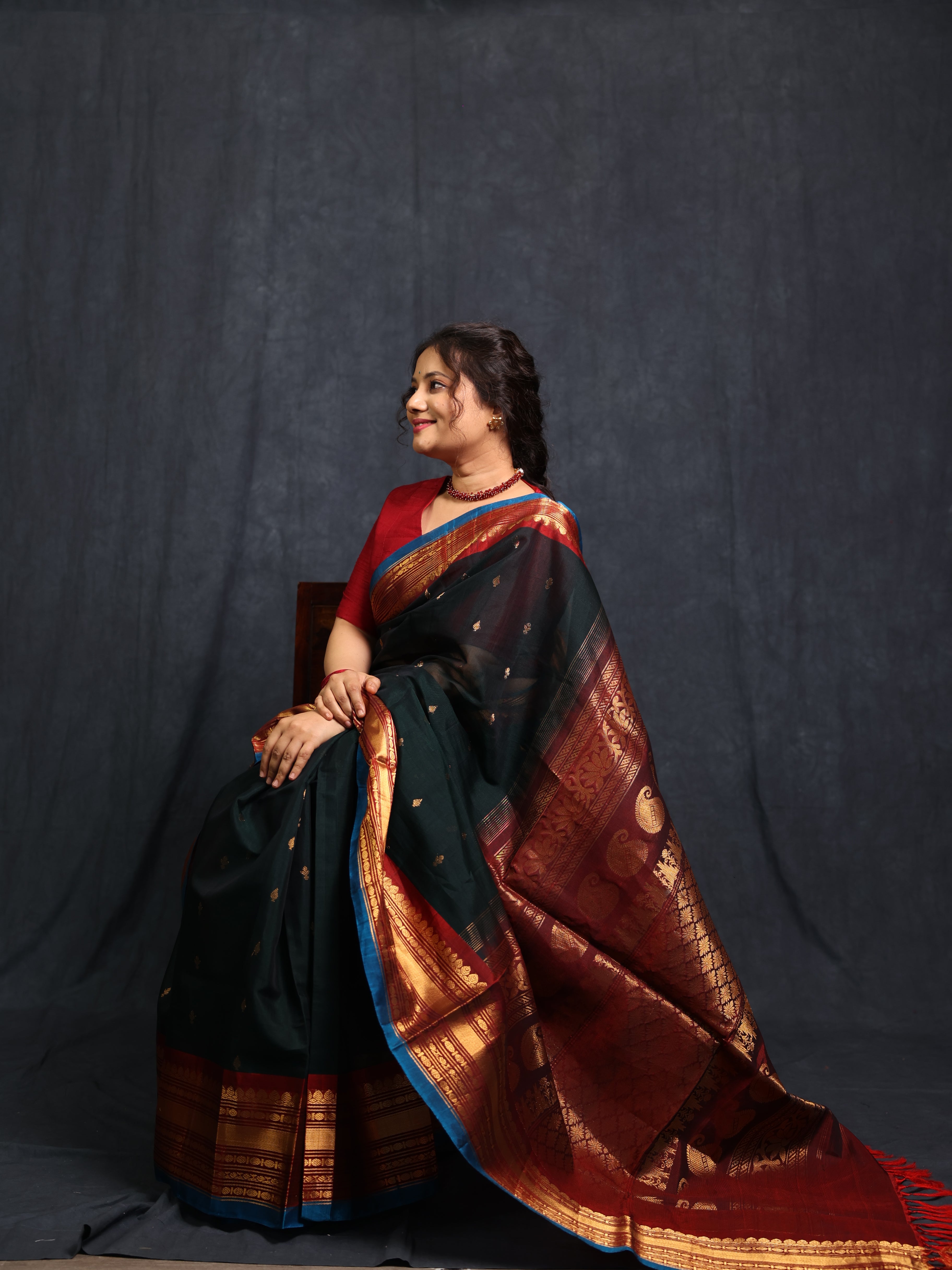 Deep Green Gadwal Cotton Silk Saree - SRDGGCSS176