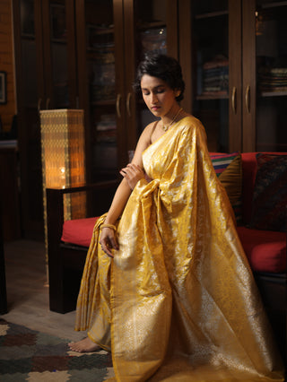 Yellow Banarasi Silk Saree-SRYBSS305