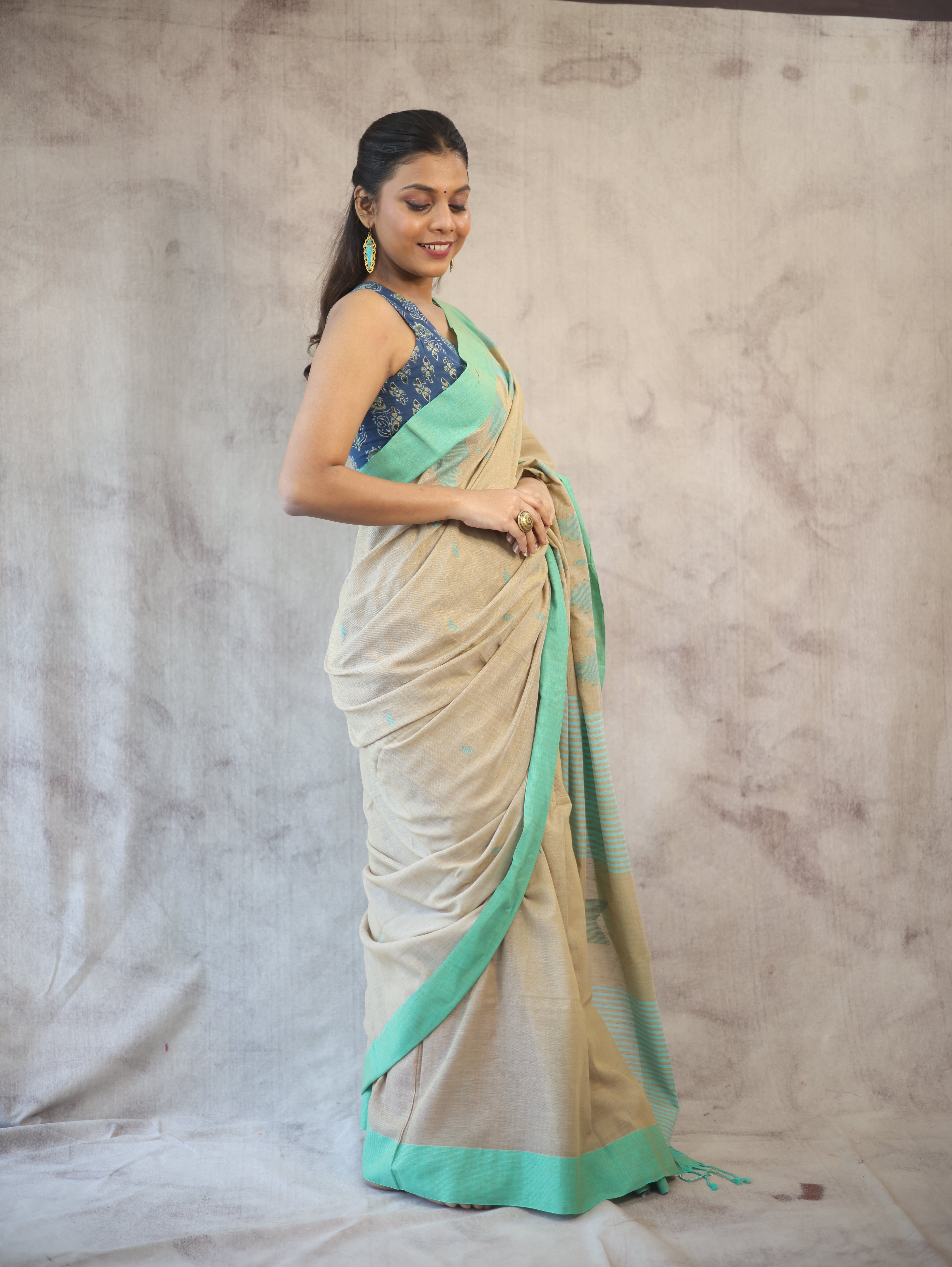 Pastel Brown Cotton Star Jamdani Saree - SRPBSCJS140