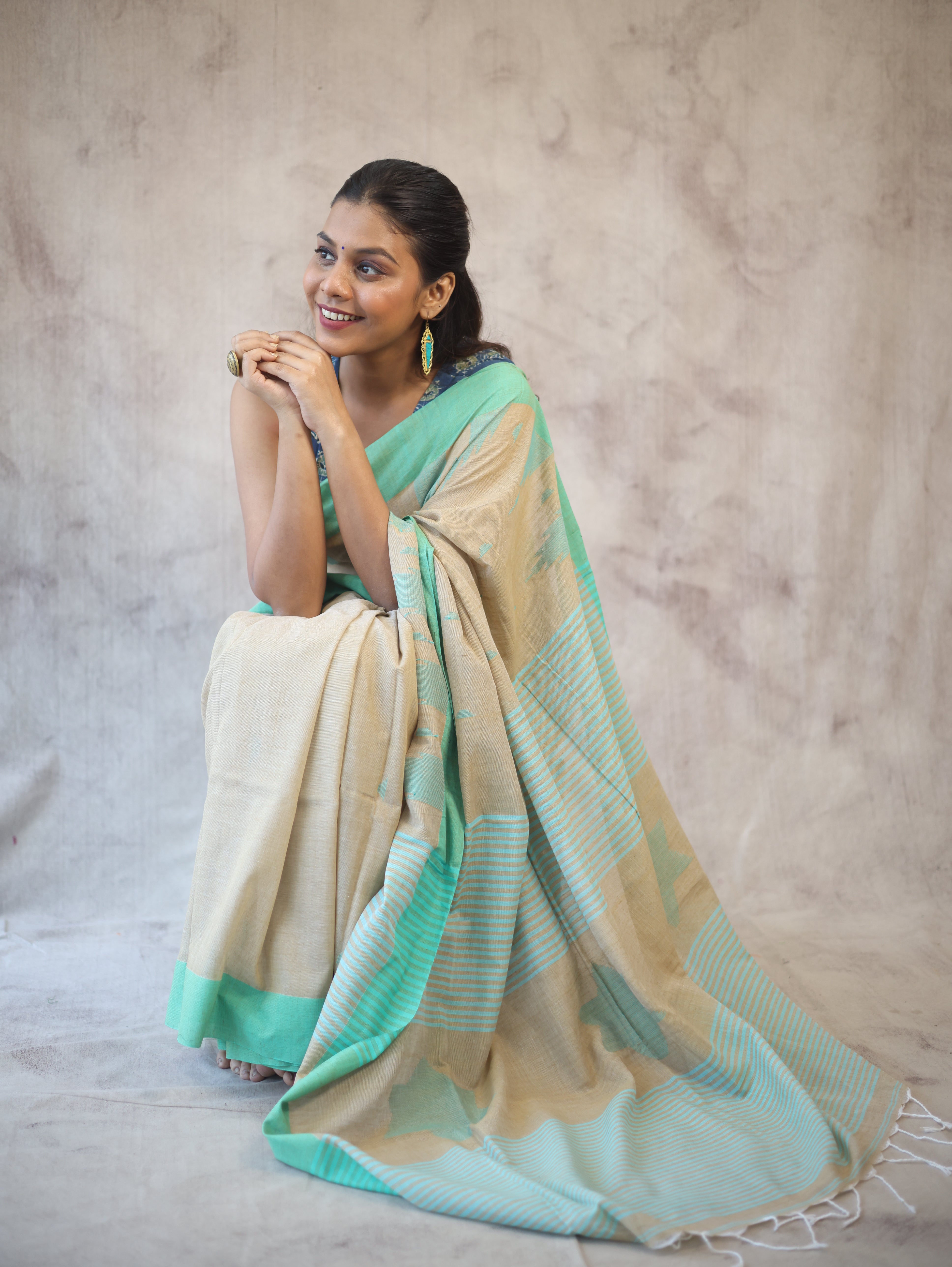 Pastel Brown Cotton Star Jamdani Saree - SRPBSCJS140