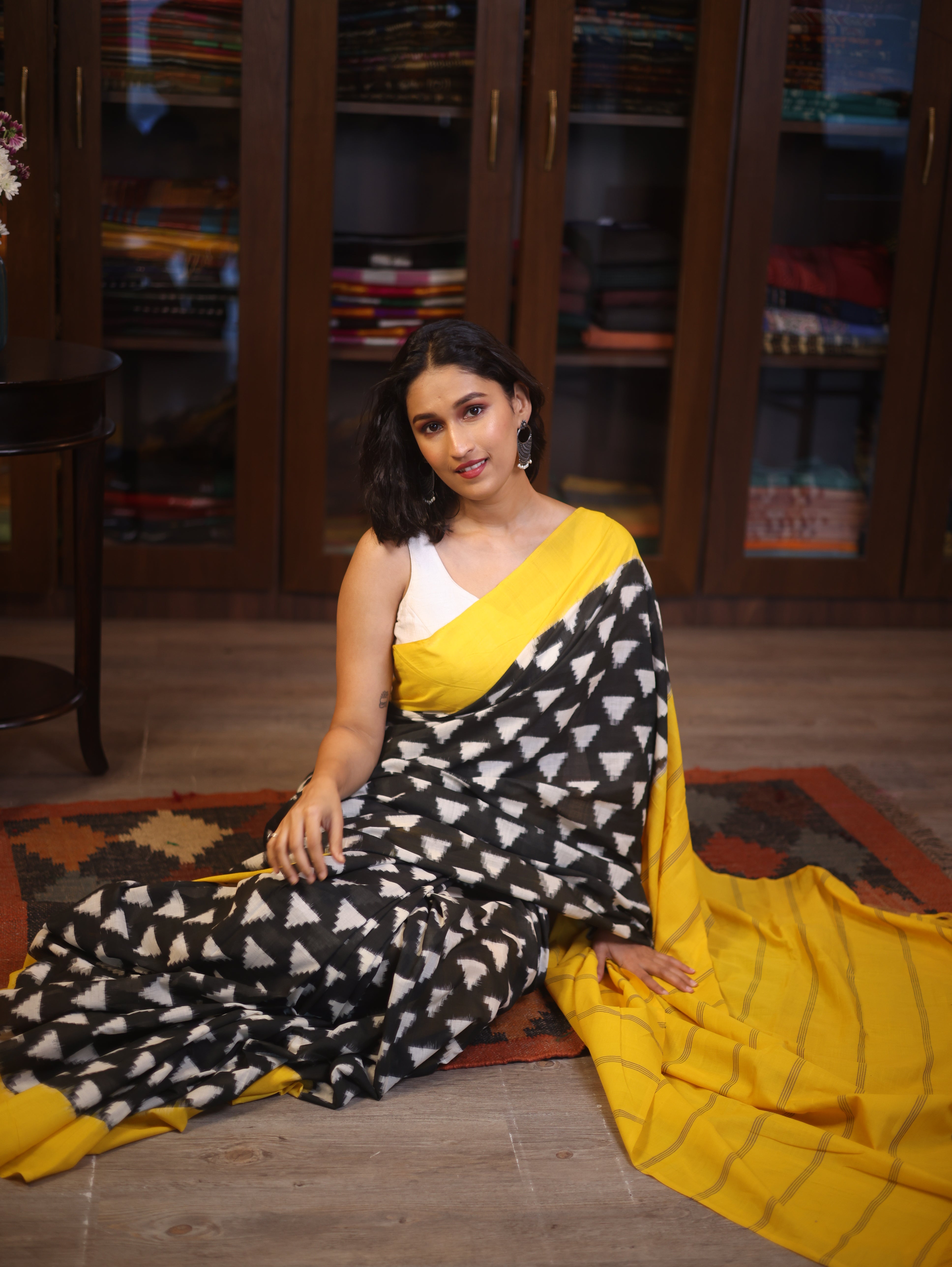 Black Pochampalli Cotton Ikat Saree - SRBPCIS431
