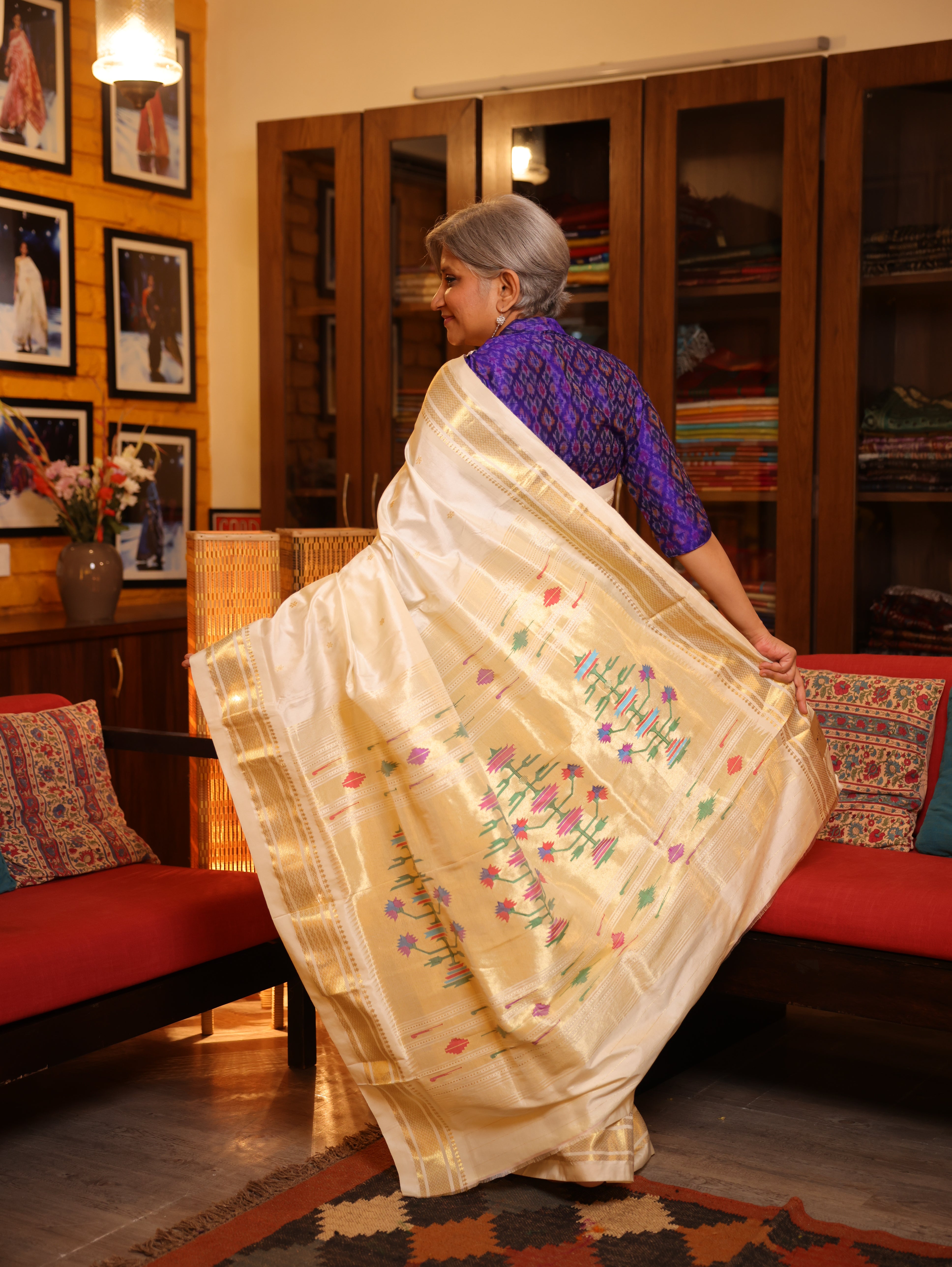 Off-White Silk Paithani Saree - SROWSPS592