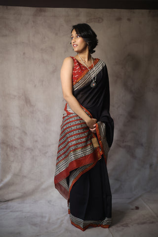 Black HBP Cotton Silk Saree With Chanderi Border - SRBCSS930