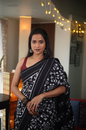Black Pochampalli Cotton Ikat Saree - SRBPCIS480