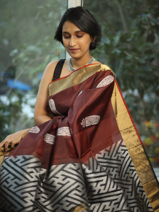 Maroon Soft Silk Saree - SRMSSS304