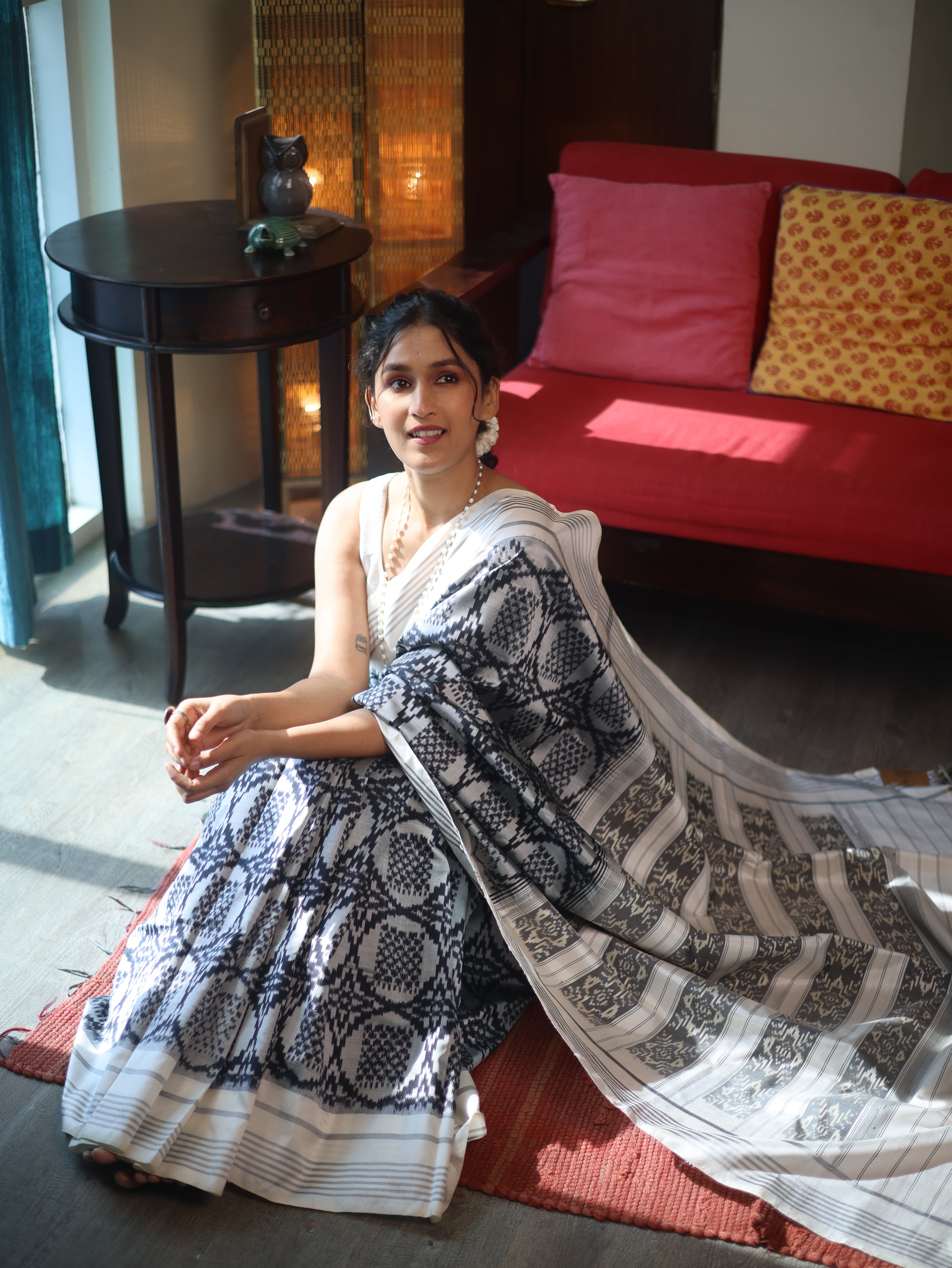 Cream White Pochampalli Silk Ikat Saree - SRCWPSIS241