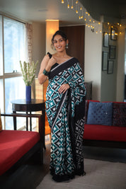 Green-Black Pochampalli Cotton Ikat Saree - SRGBPCIS347