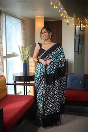 Green-Black Pochampalli Cotton Ikat Saree - SRGBPCIS347