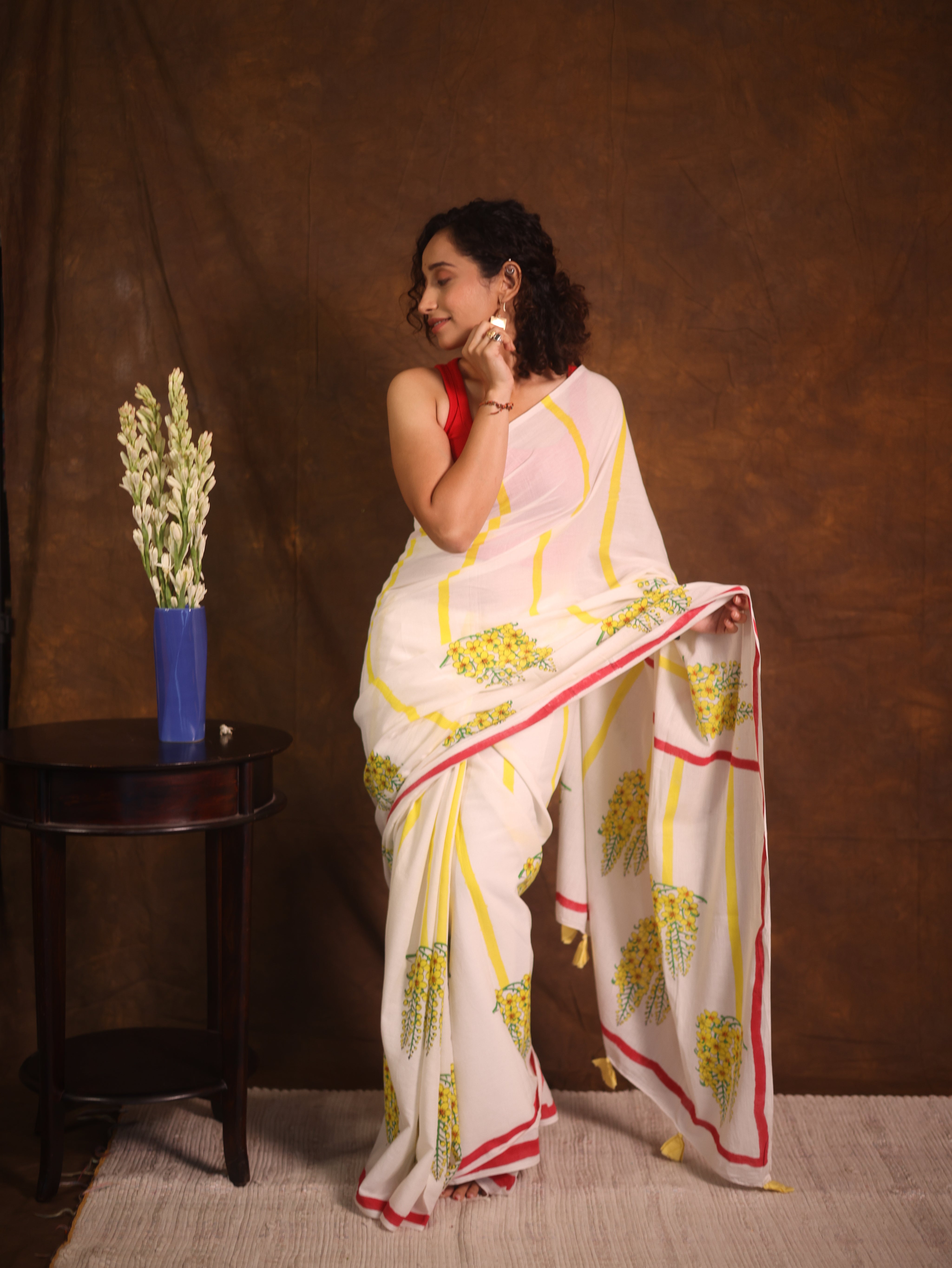 Off White HBP Signature Cotton Saree - SROWSCS26