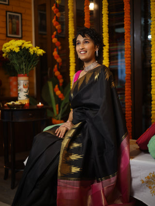 Black Kanjeevaram Silk Saree - SRBKSS510