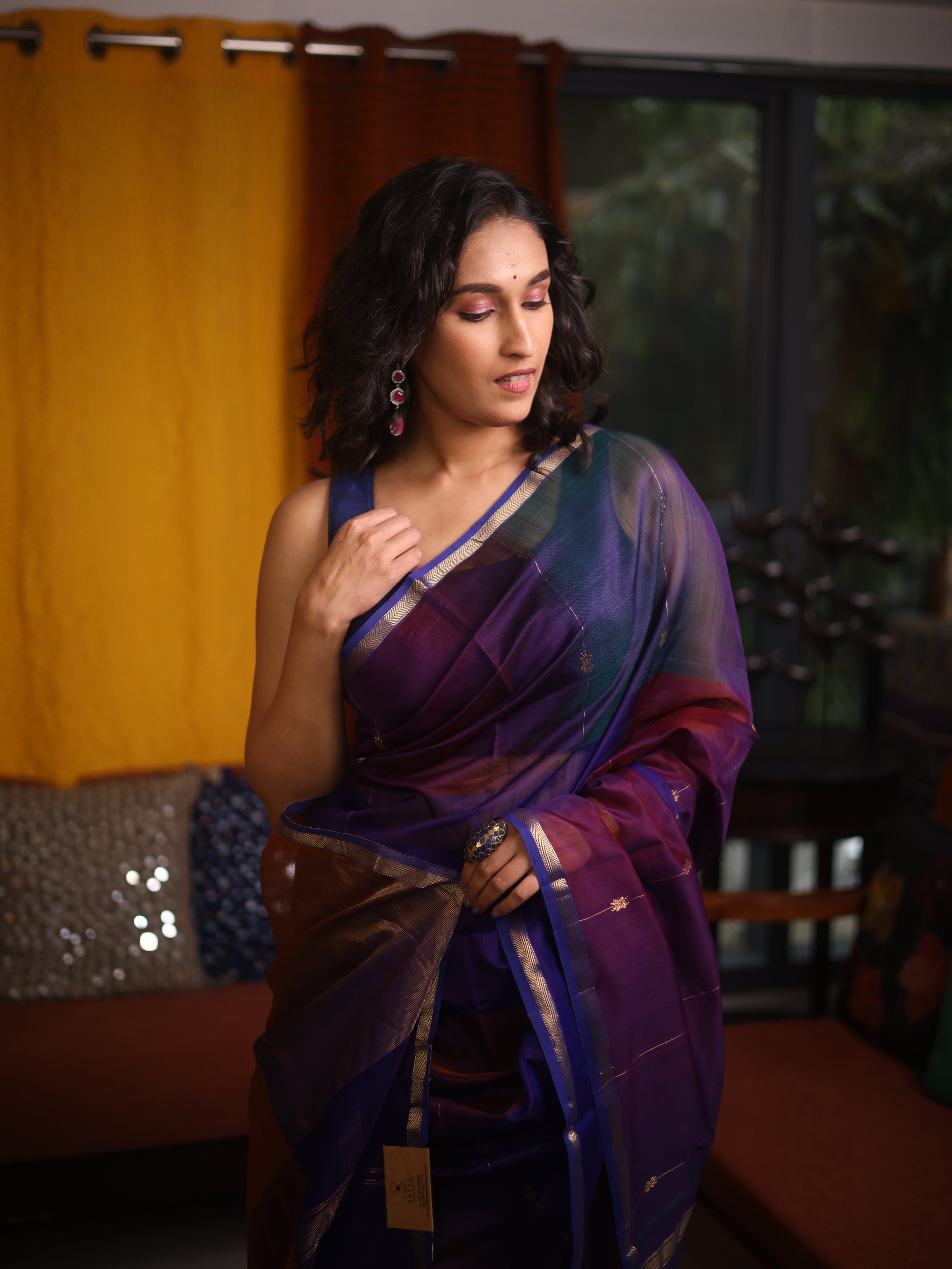 Multicolor Maheshwari Saree - SRMMS1151