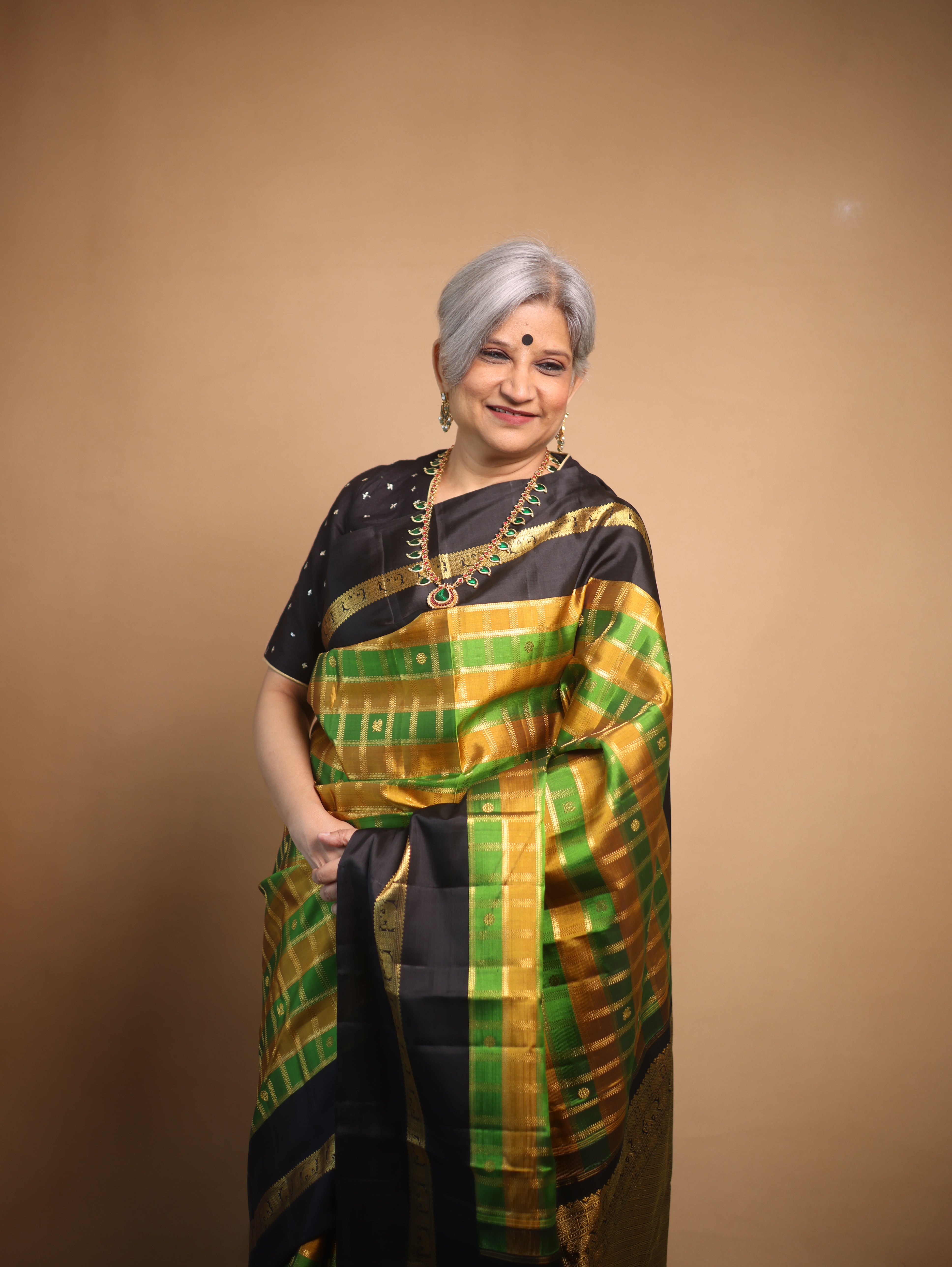 Golden Green  Kanjivaram Silk Saree - Saavari - SSGGKSS94