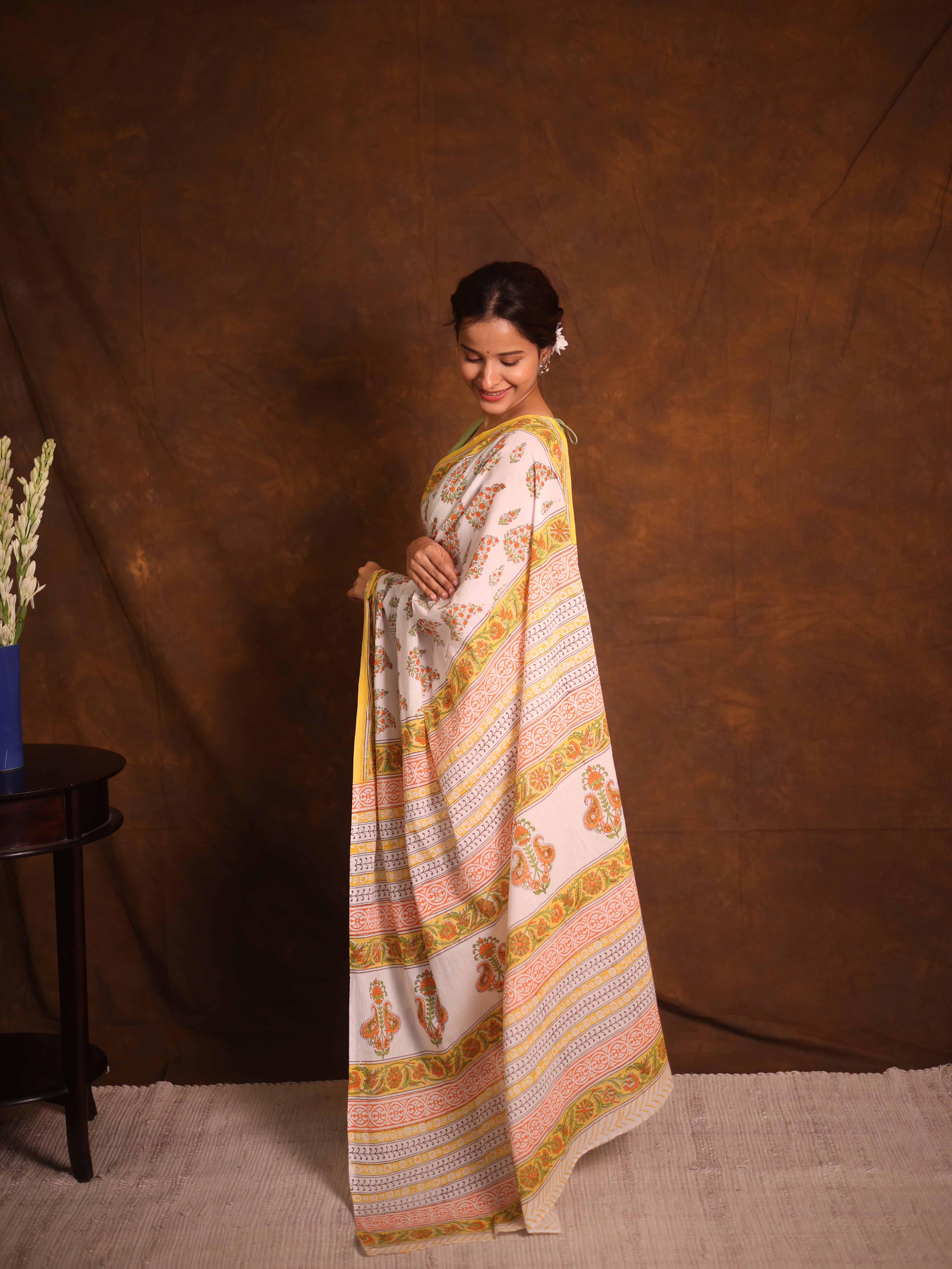 White Floral Cotton  HBP Cotton Saree - SRWFCS3346