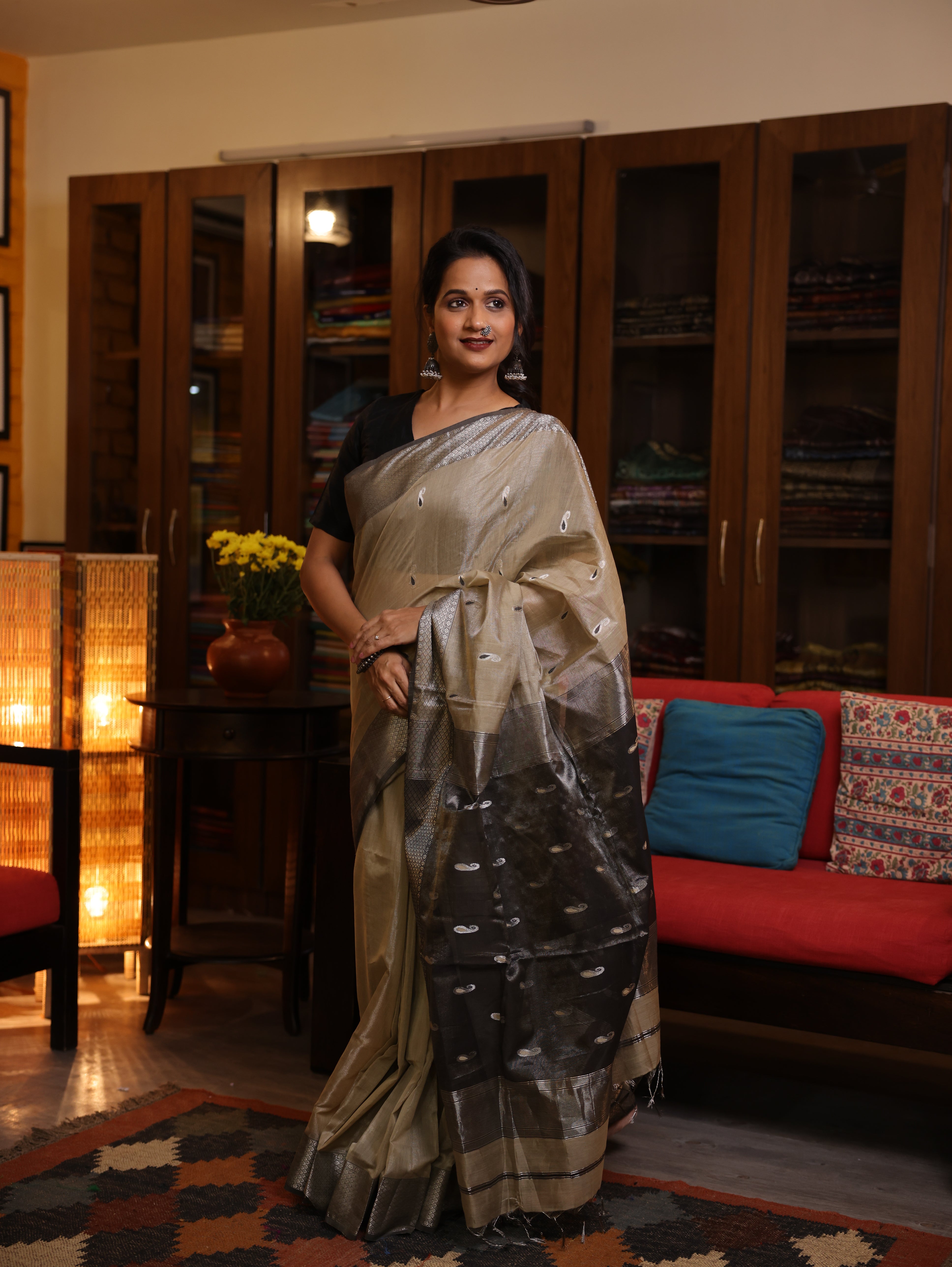 Beige Maheshwari Tissue Saree - SRBMTS389