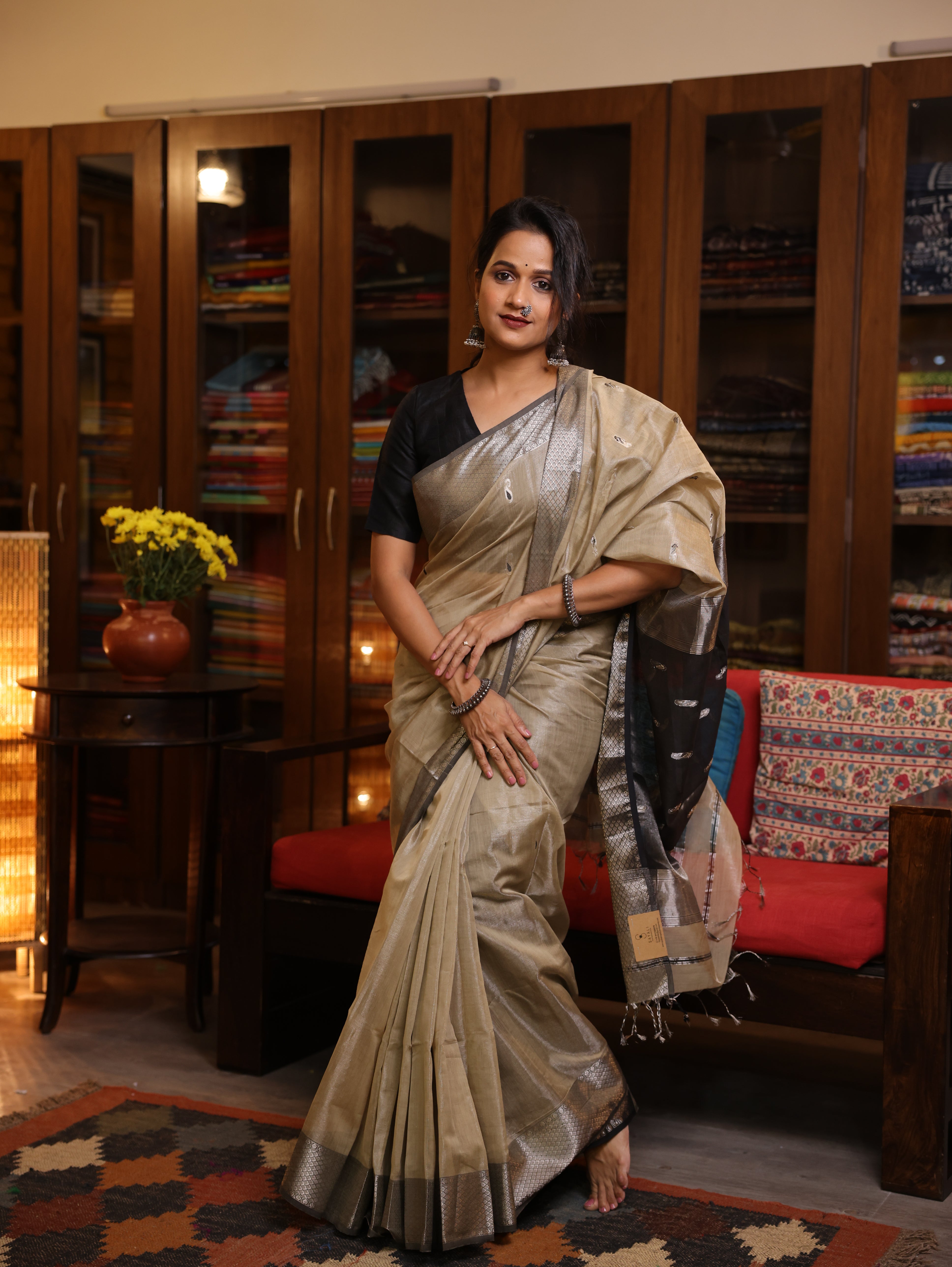 Beige Maheshwari Tissue Saree - SRBMTS389