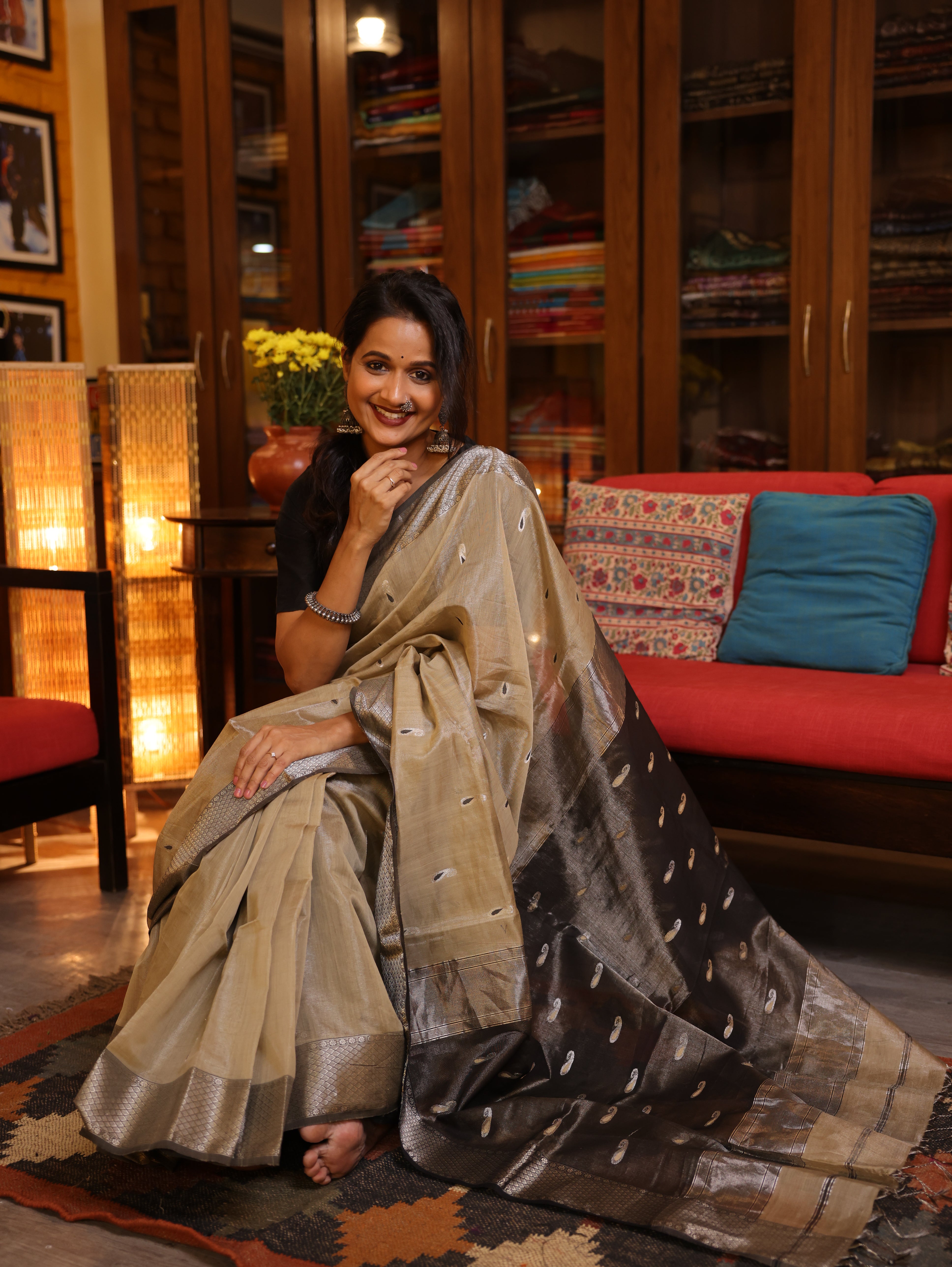 Beige Maheshwari Tissue Saree - SRBMTS389