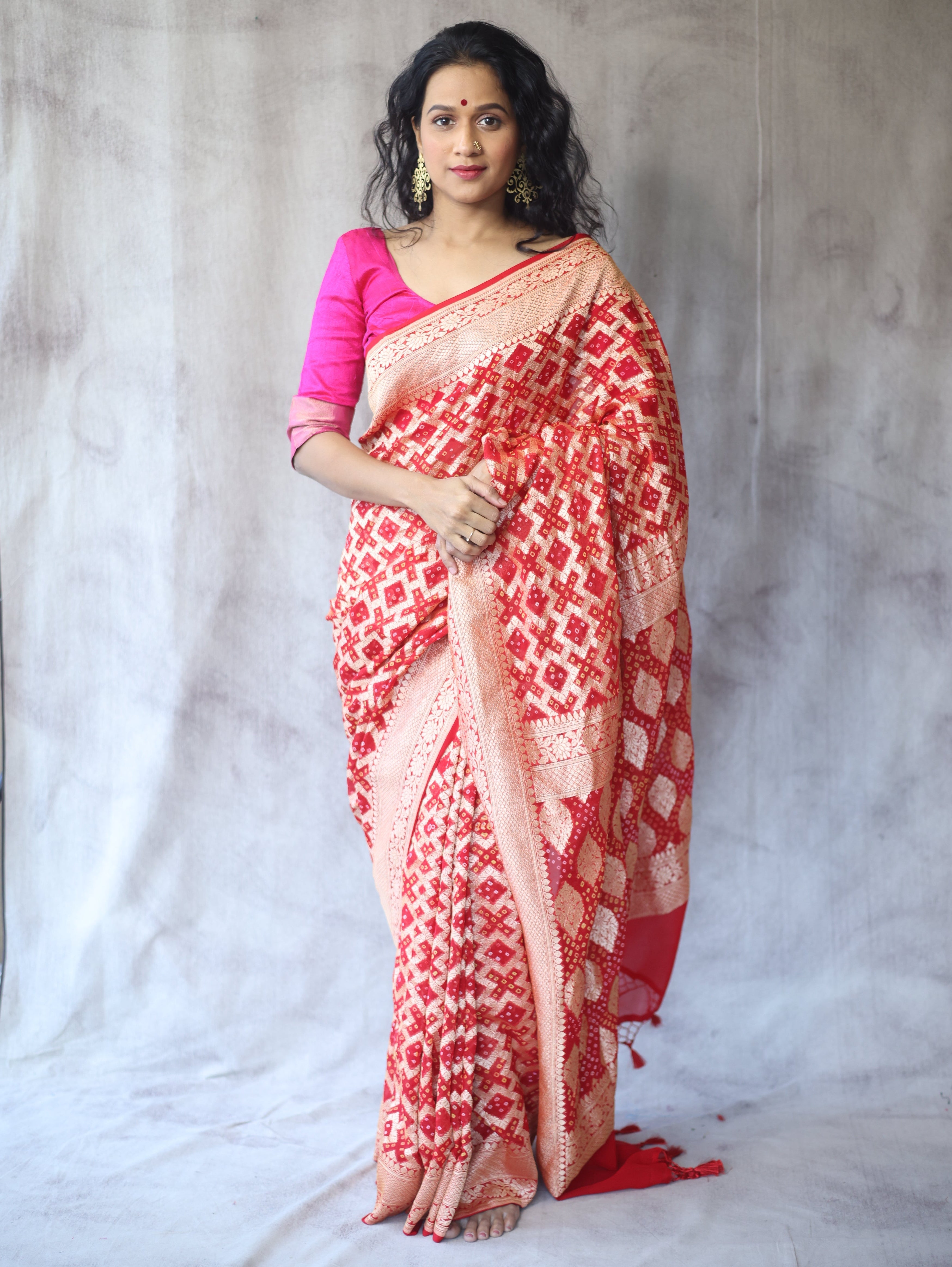 Red Bandhani Georgette Banarasi Silk Saree - SRRBGBSS419