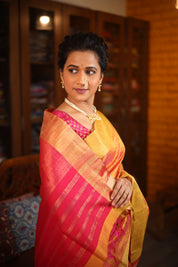 Two Tone Orange Raw Silk Saree - SRTTORSS817