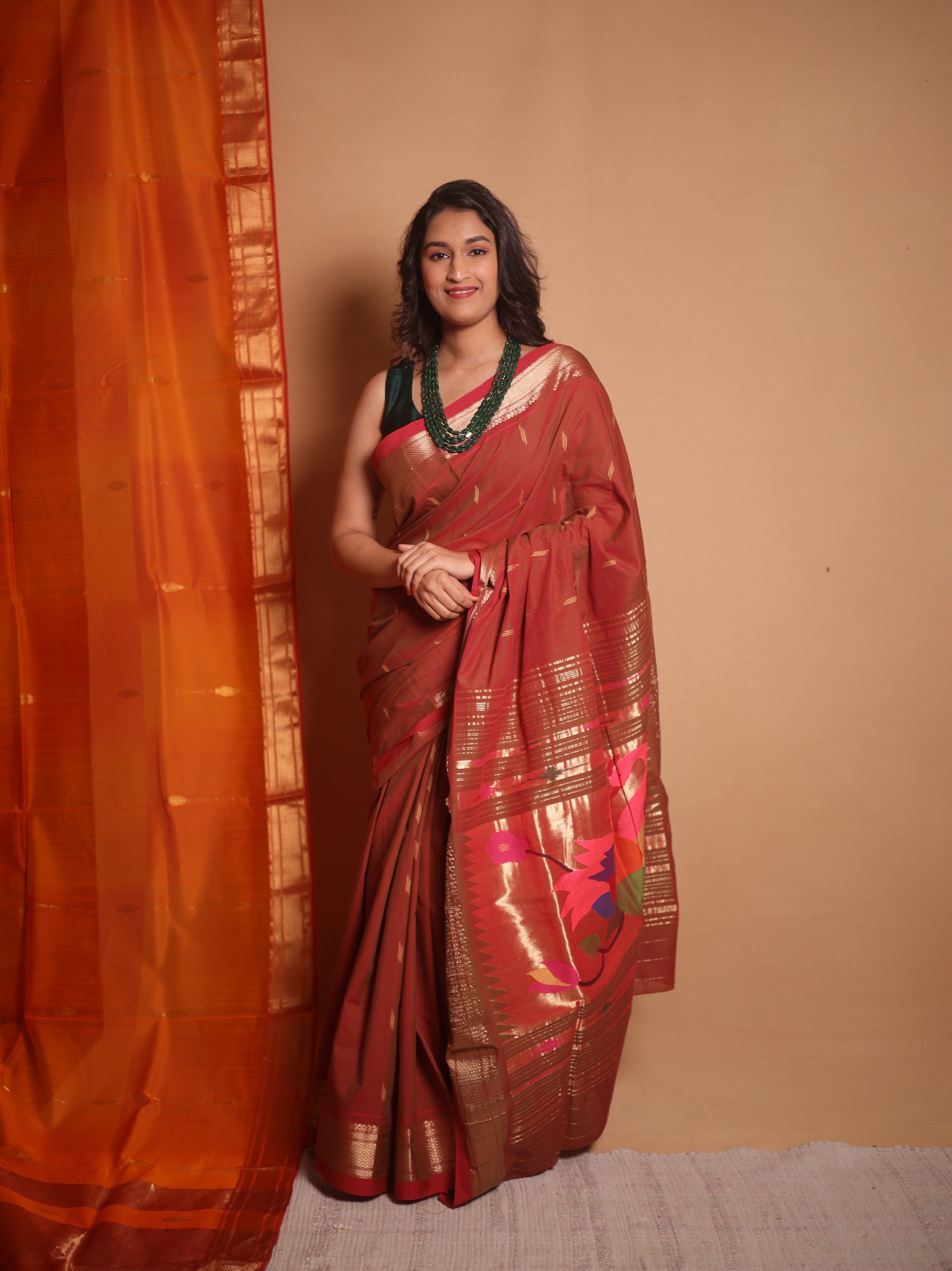 Two Tone Maroon Paithani Saree - SRTTMCPS708