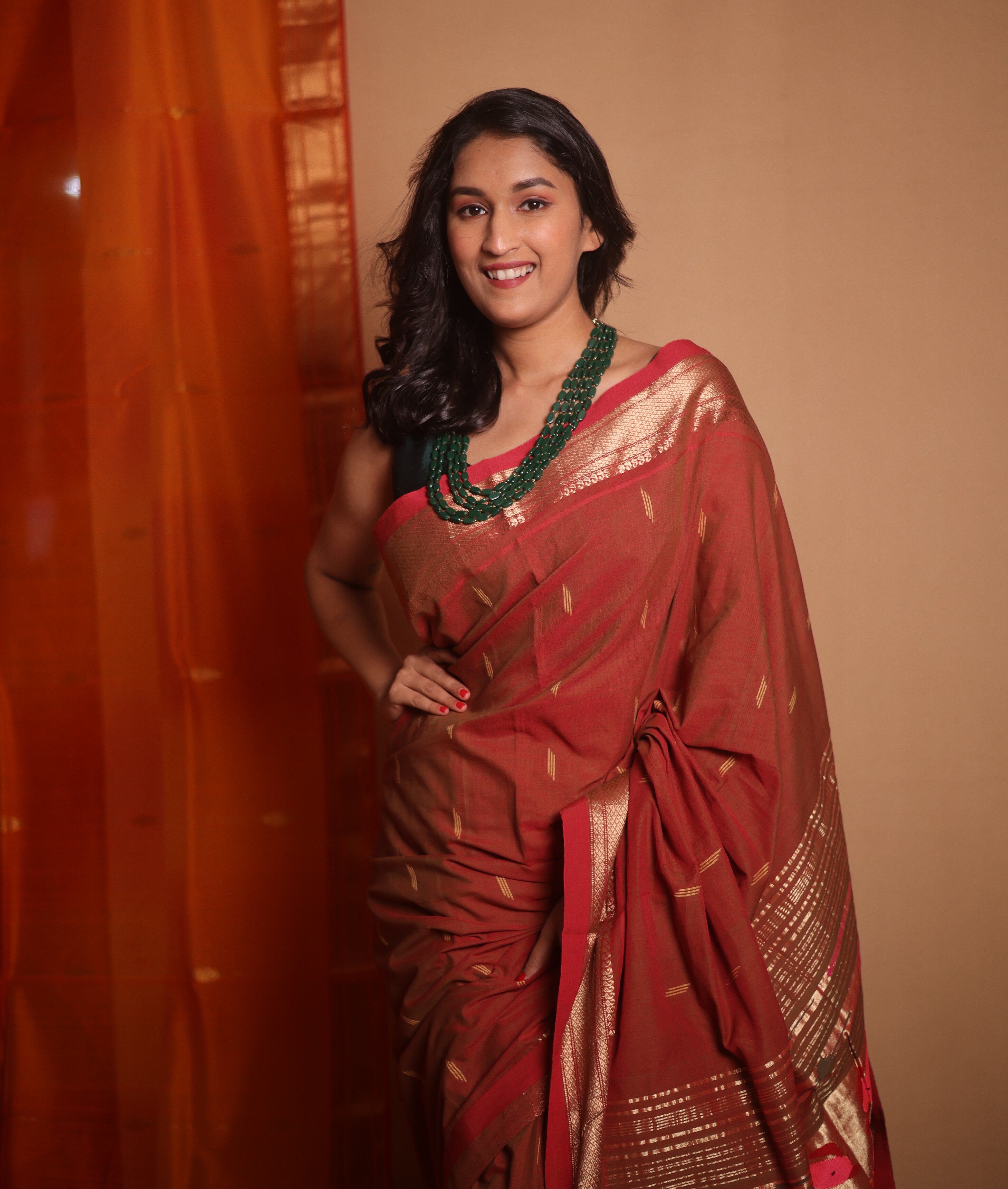 Two Tone Maroon Paithani Saree - SRTTMCPS708
