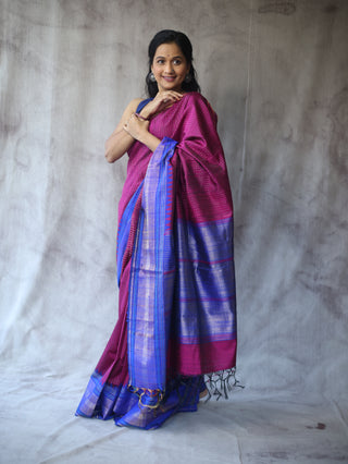 Magenta Raw Silk Saree - SRMRSS632