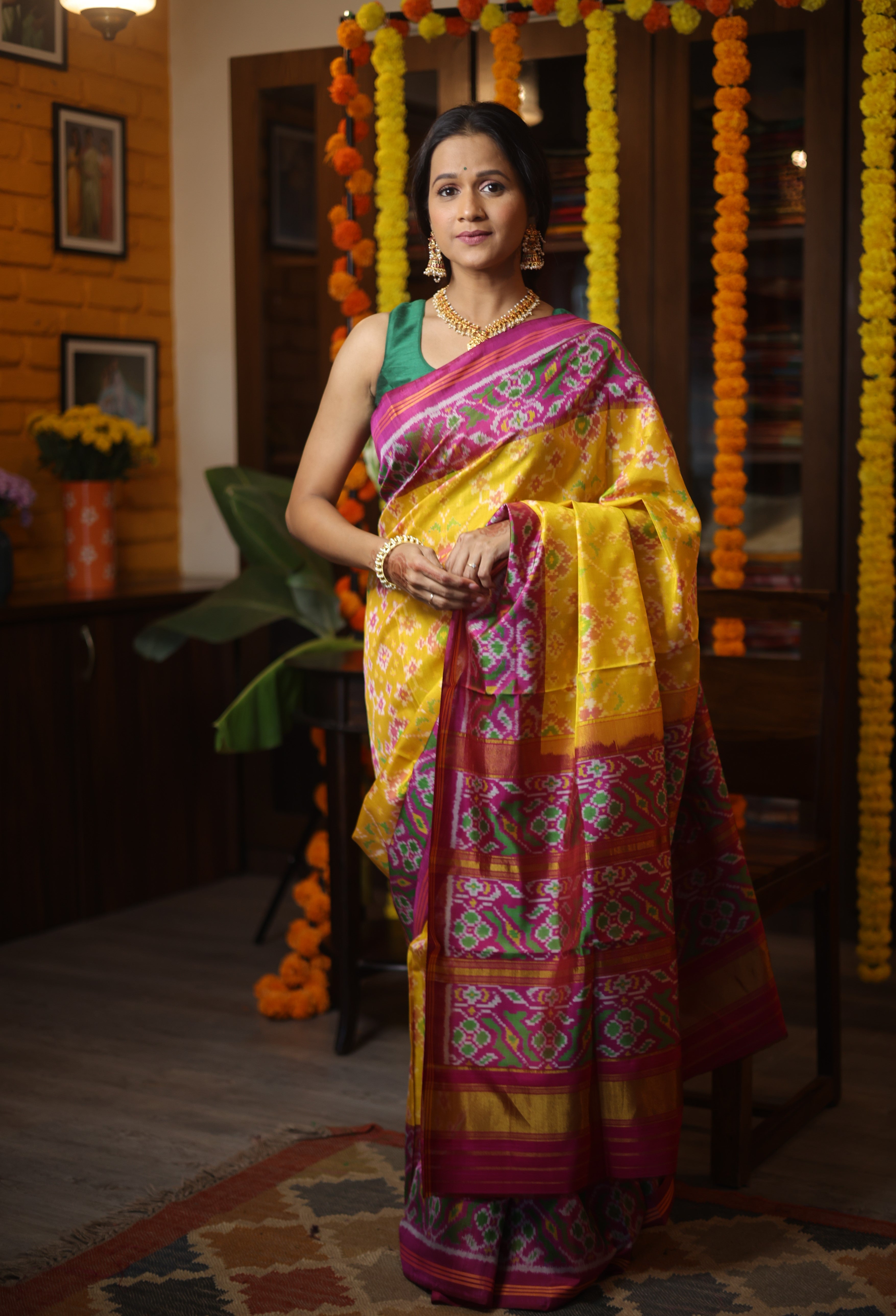 Yellow Rajkot Patola Silk Saree - SRYRPSS194