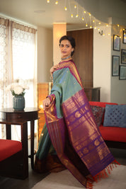 Two Tone Green Gadwal Cotton Silk Saree - SRTTGGCSS106