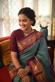 Two Tone Green Gadwal Cotton Silk Saree - SRTTGGCSS106