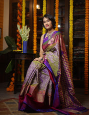 Two Tone Green Pochampalli Silk Ikat Saree-SRTTGPSIS92