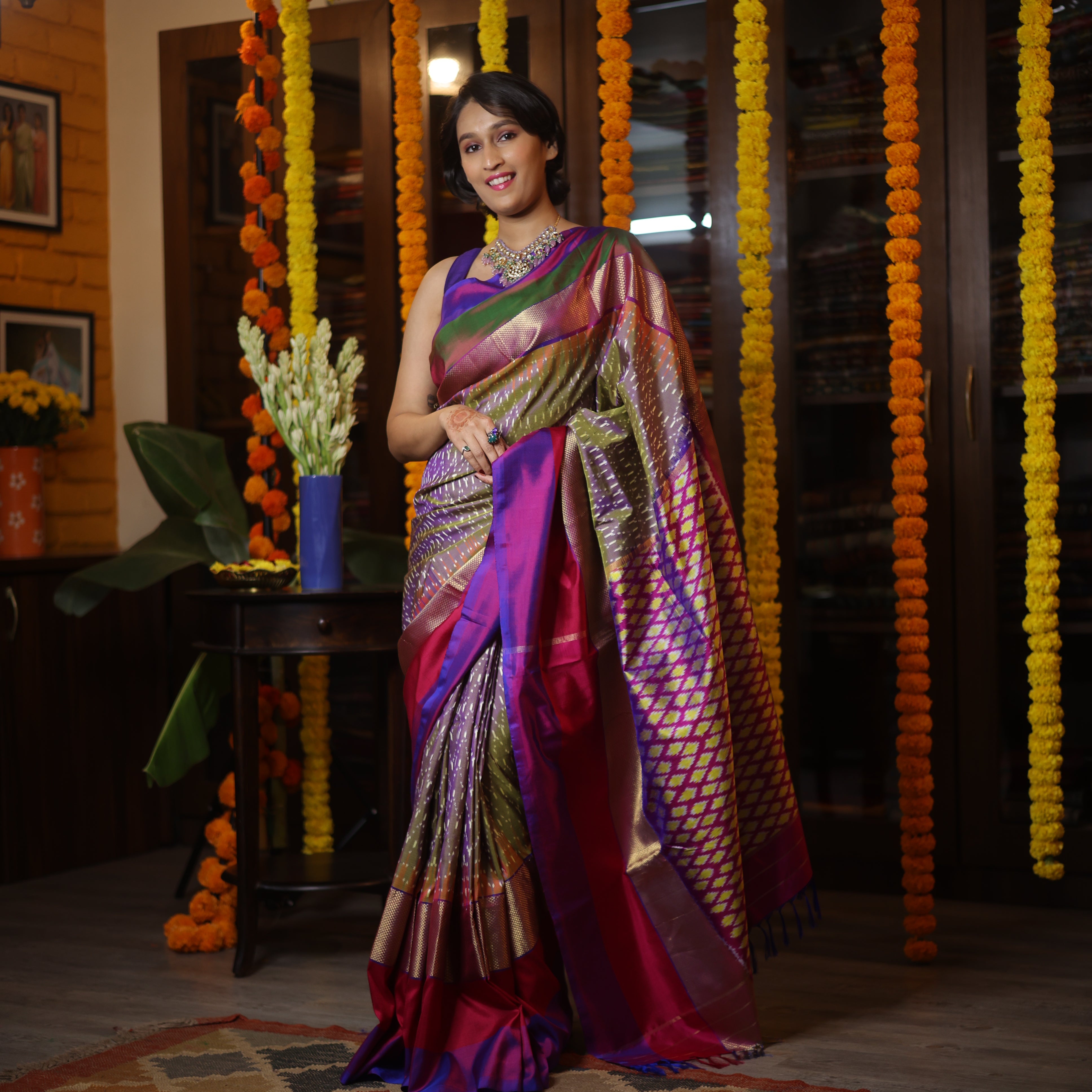 Two Tone Green Pochampalli Silk Ikat Saree-SRTTGPSIS92