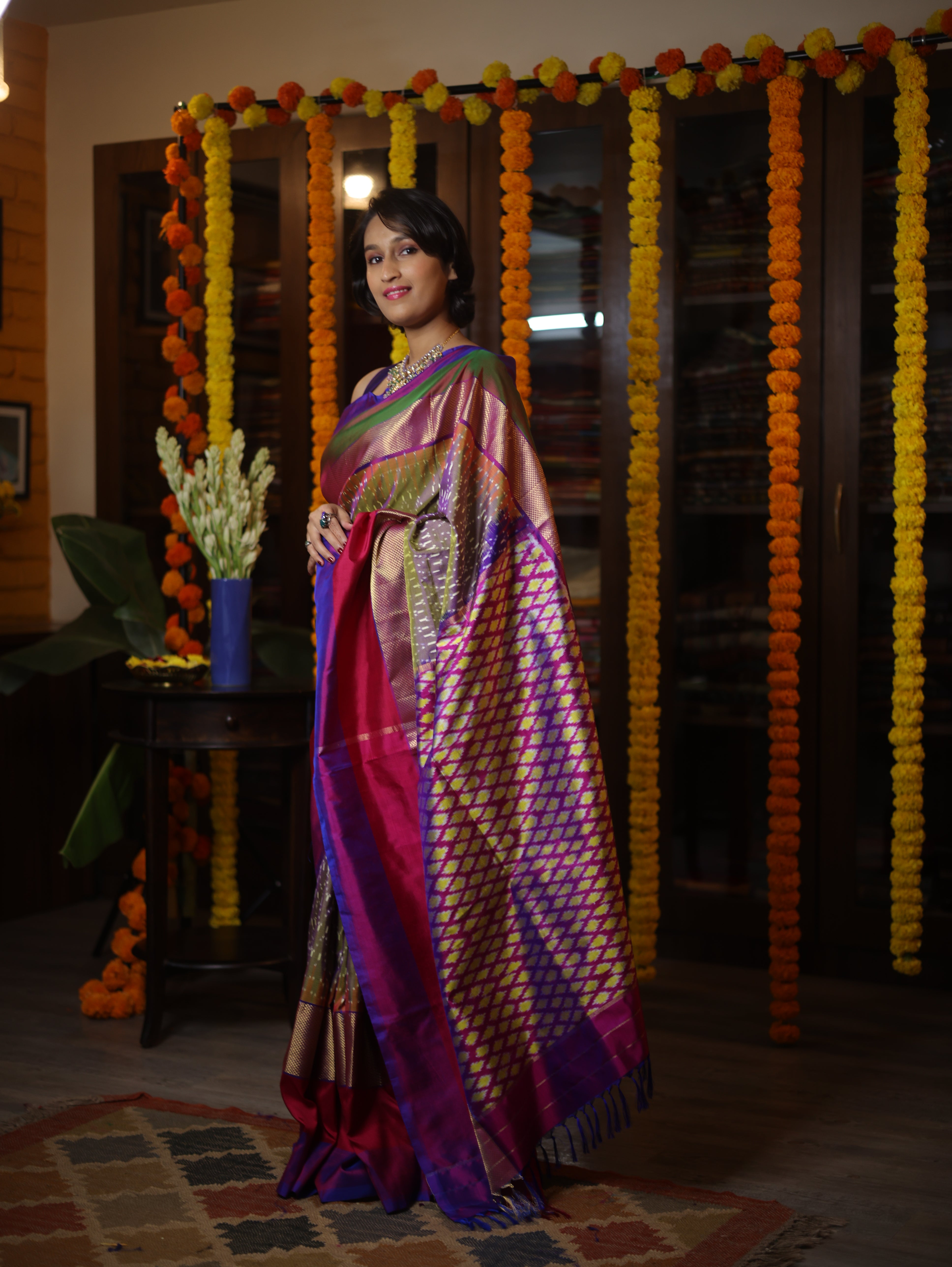 Two Tone Green Pochampalli Silk Ikat Saree-SRTTGPSIS92