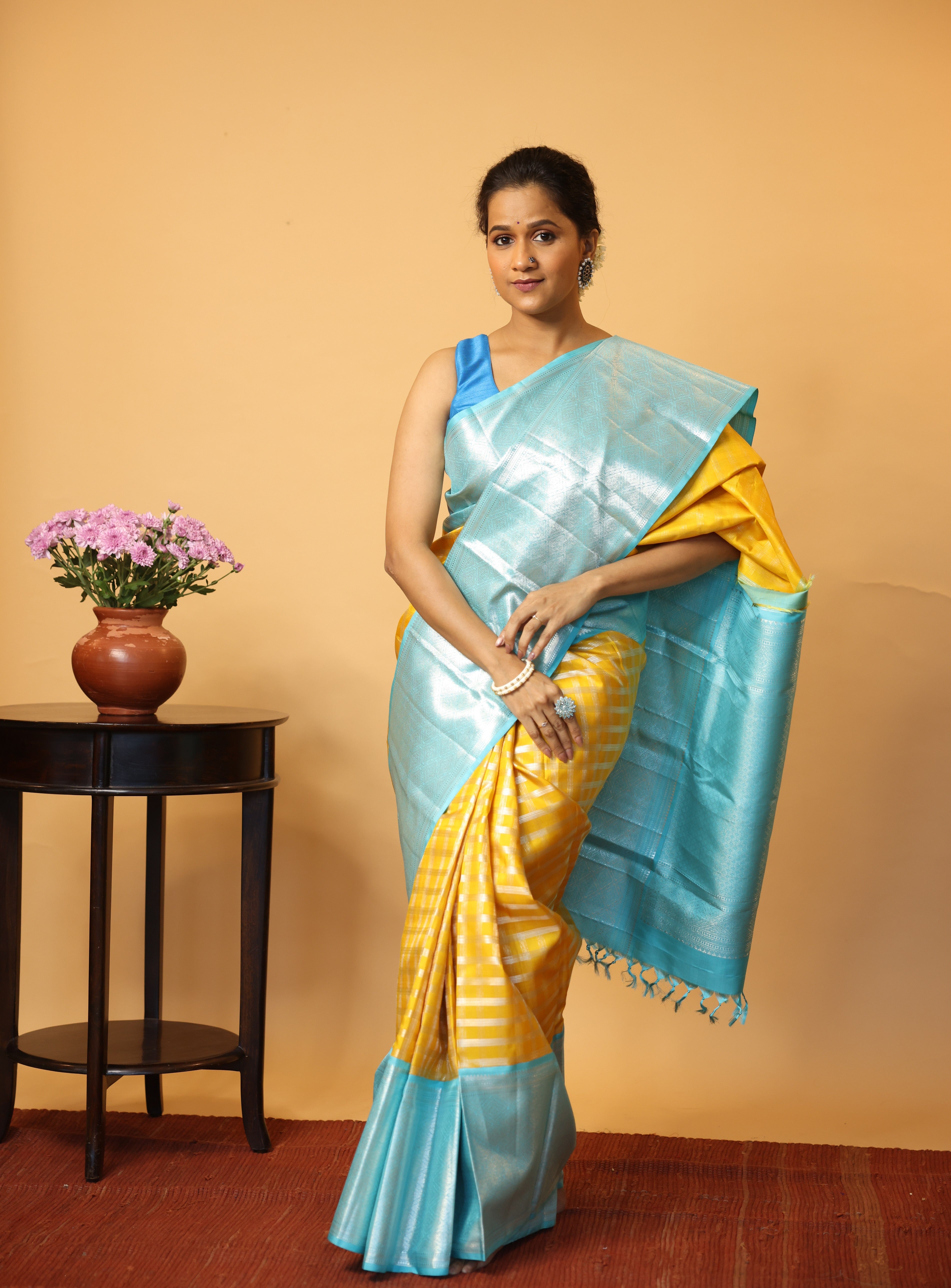 Meghakanthi Kanjeevaram Silk Saree - Saavari - SSMKSS70