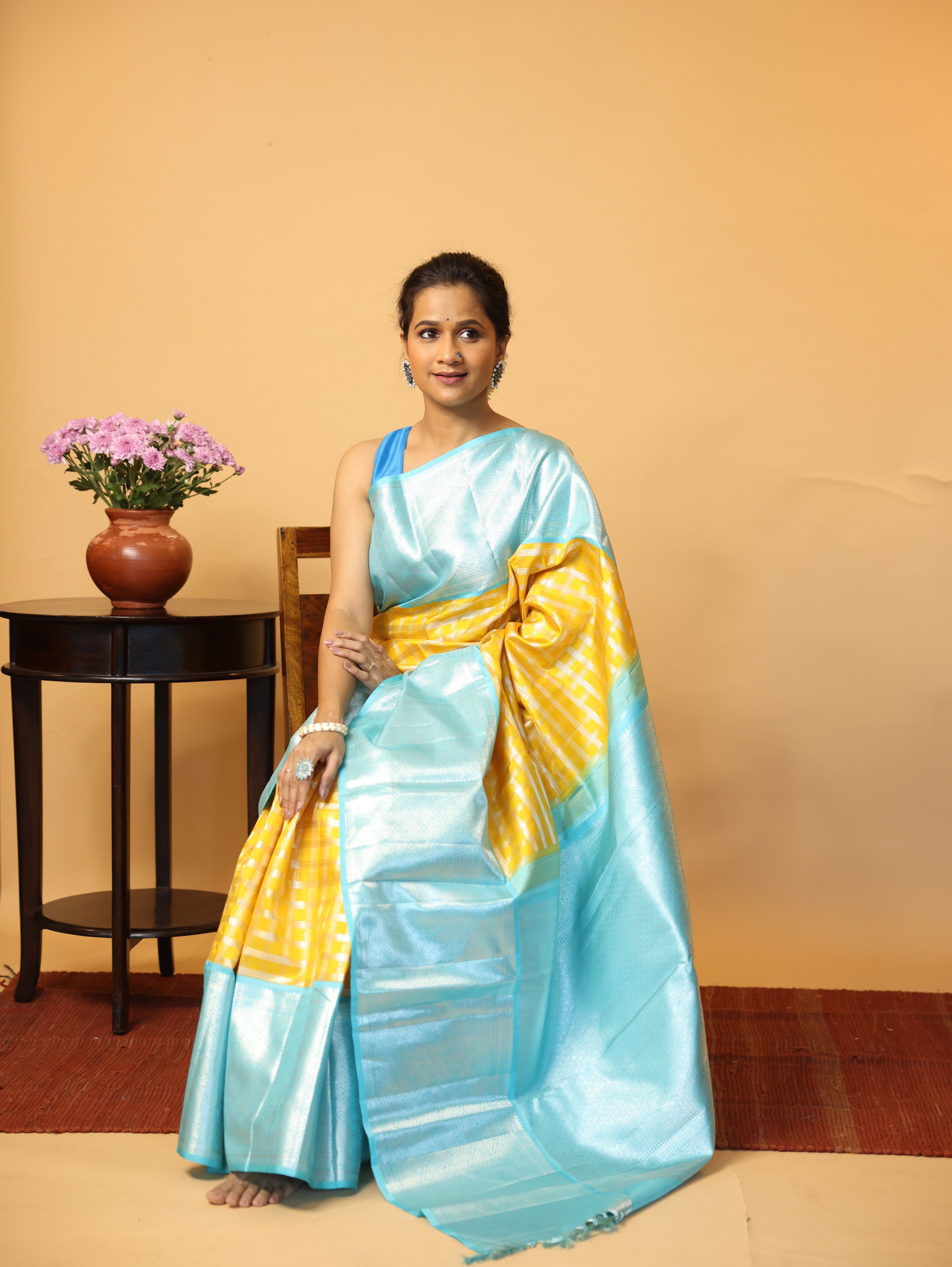 Meghakanthi Kanjeevaram Silk Saree - Saavari - SSMKSS70