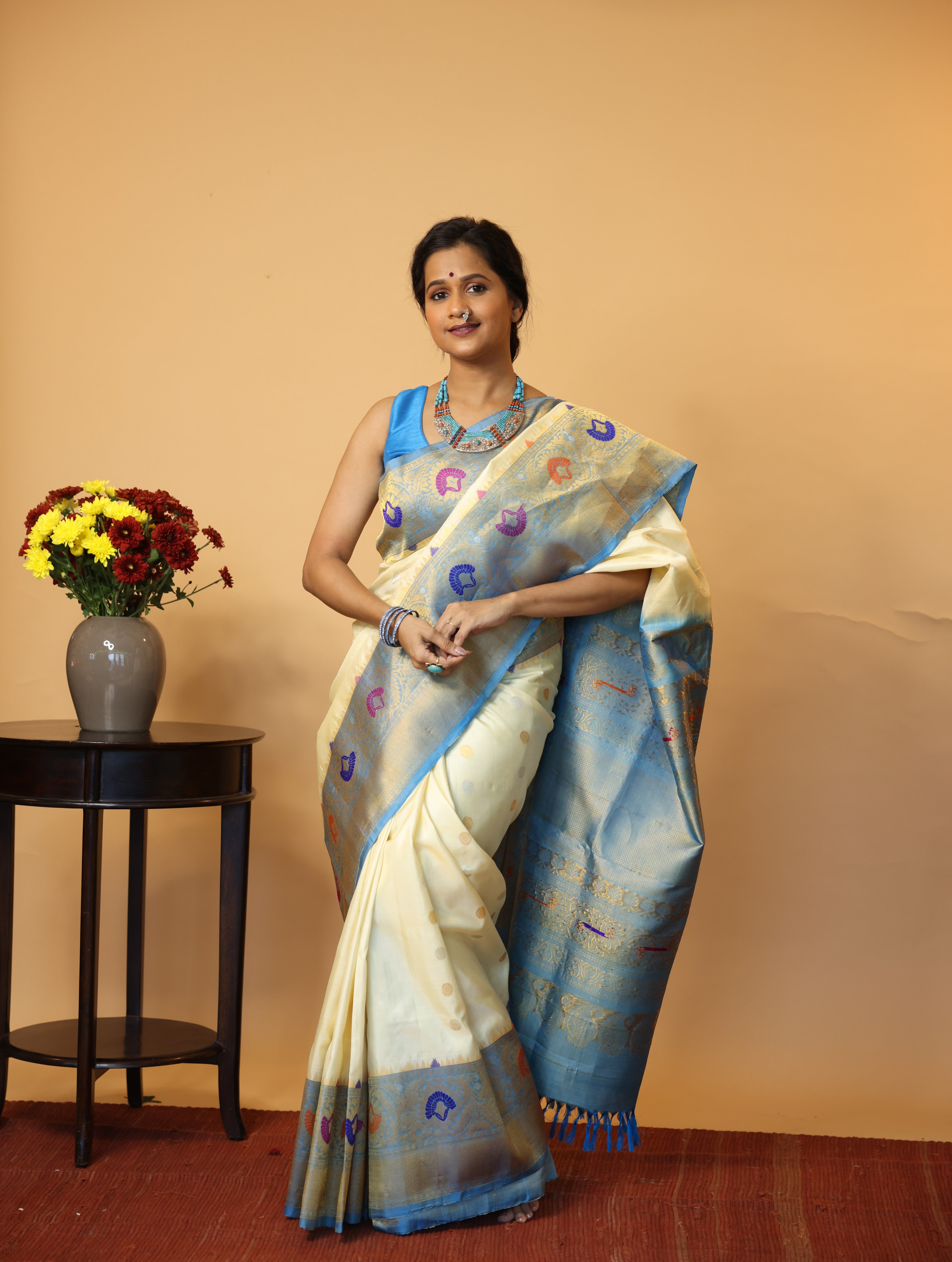 Cream Gadwal Silk Saree - SRCGSS495