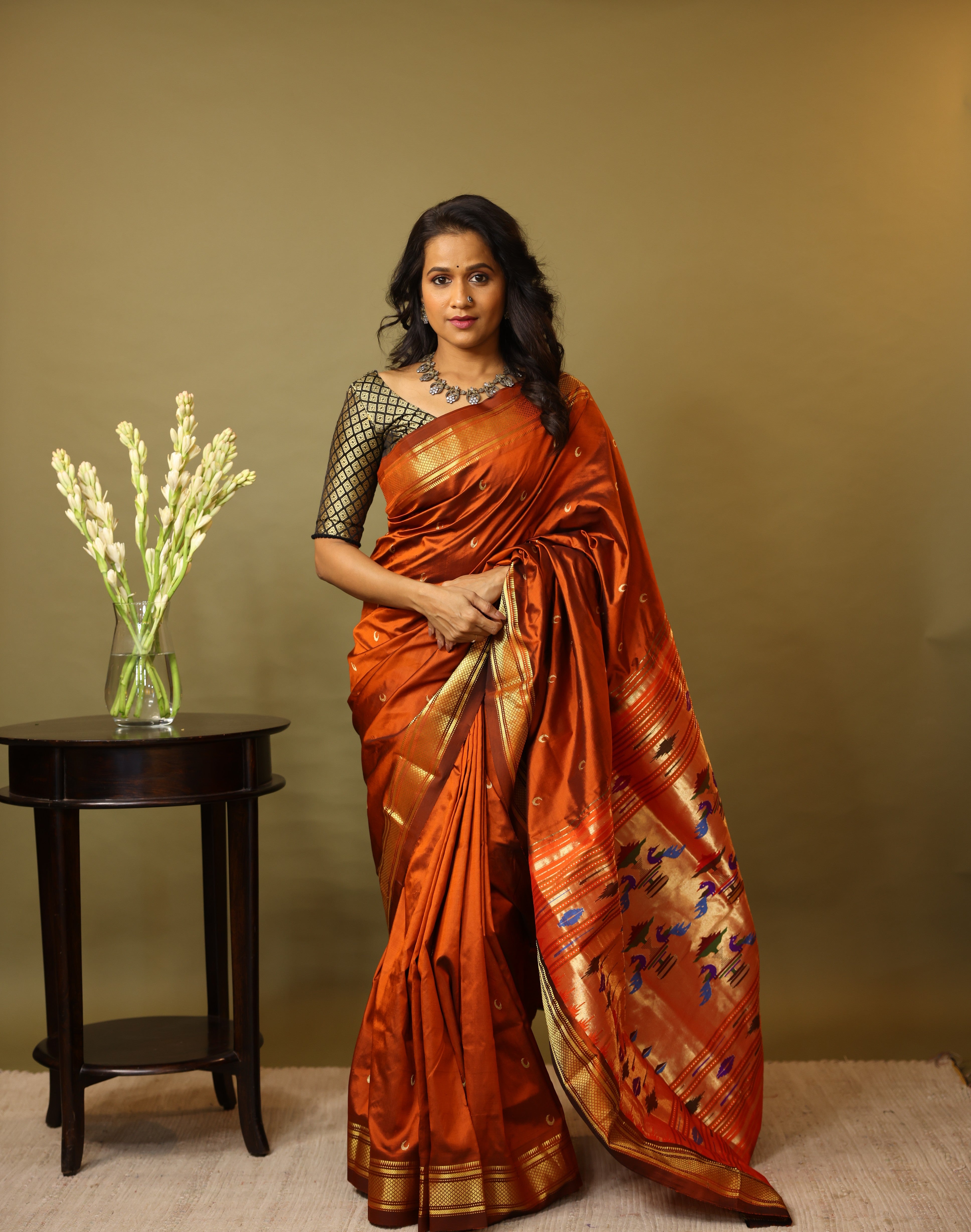 Brown Silk Paithani Saree - SRBSPS653