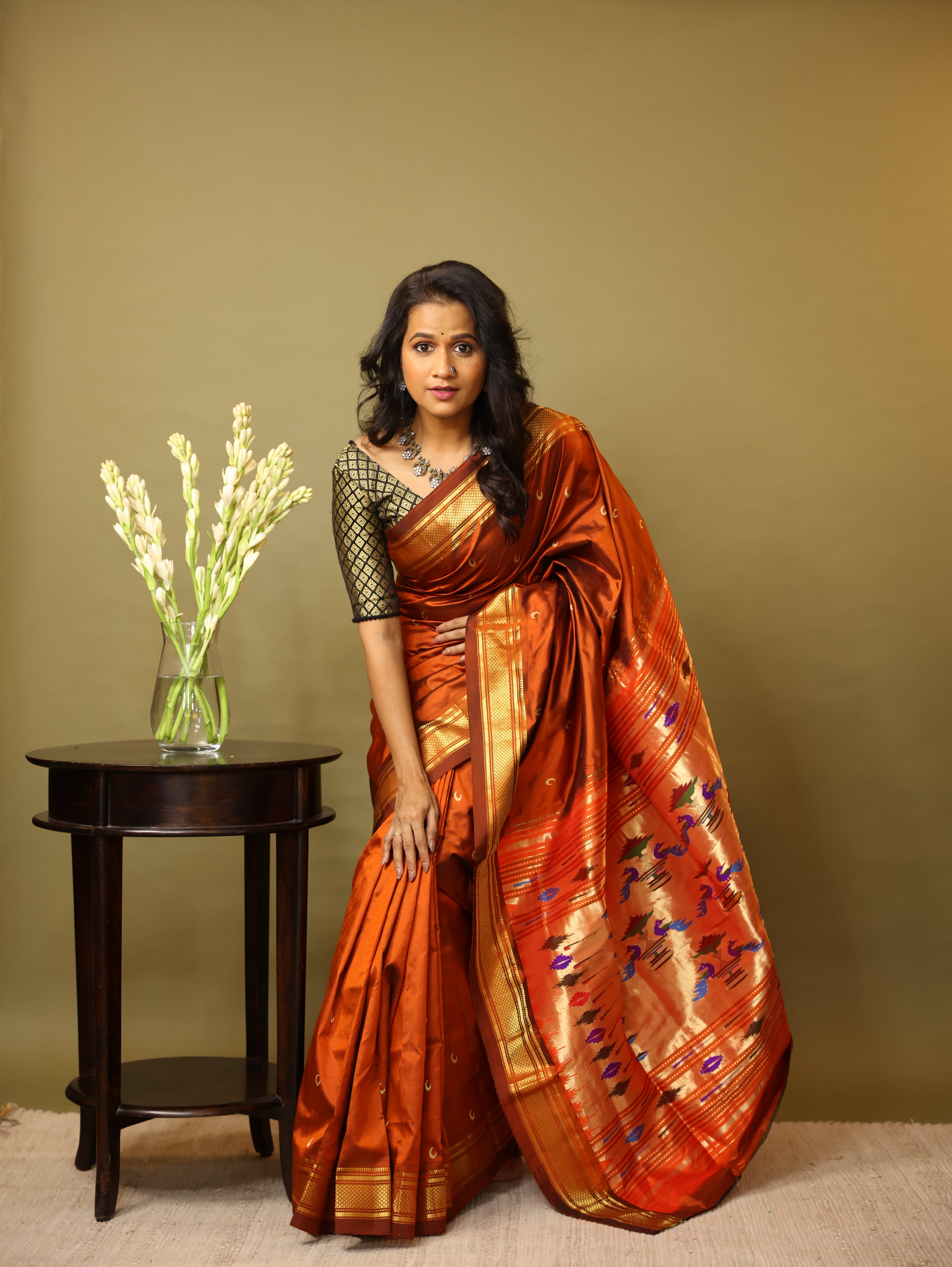 Brown Silk Paithani Saree - SRBSPS653