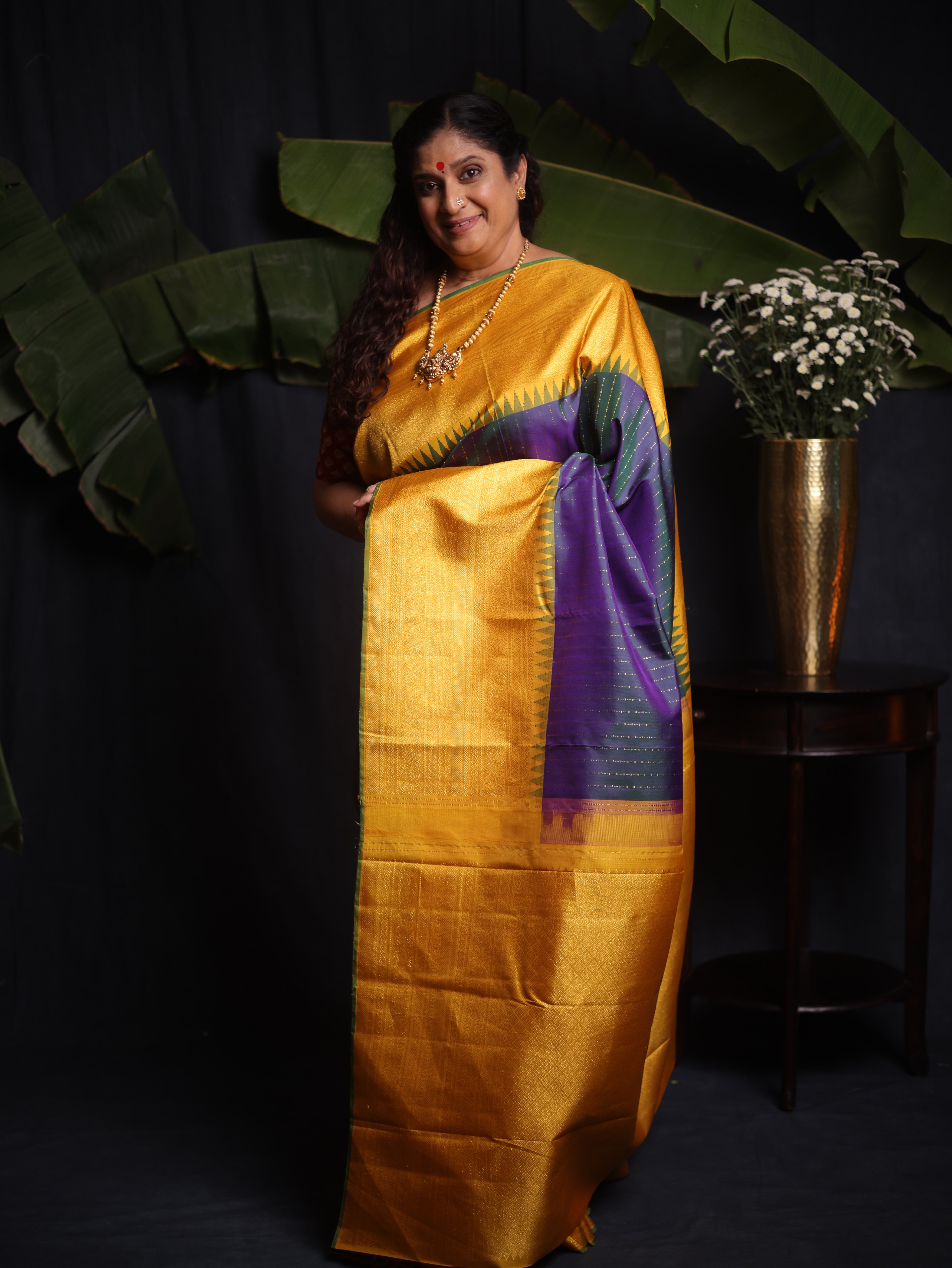 Neelravi Kanjeevaram Silk Saree - Saavari - SSNKSS20