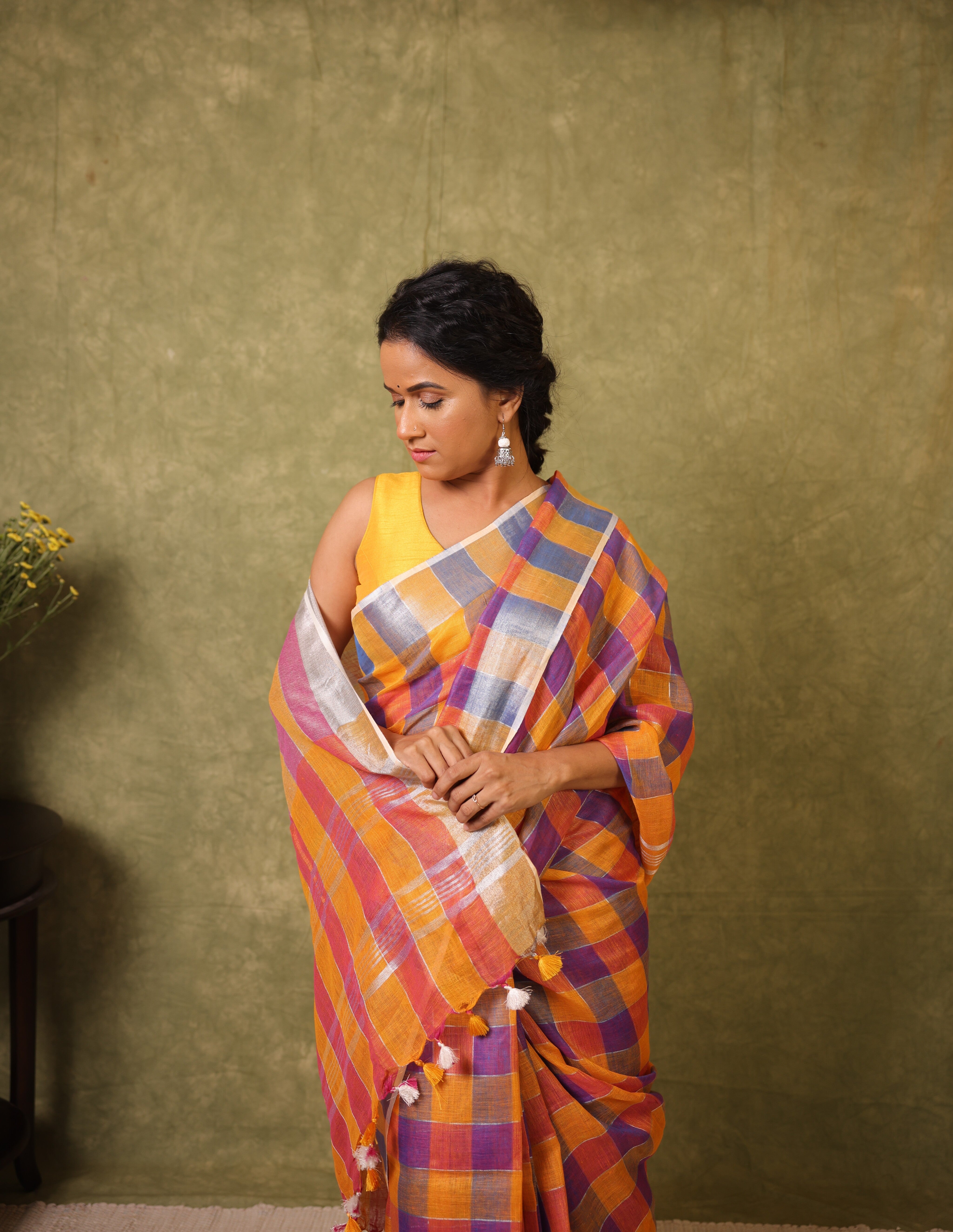 Multicolor Linen Saree With Tassels - SRMLS497