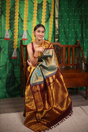 Golden Turquoise Gadwal Silk Saree - SRGTGSS520