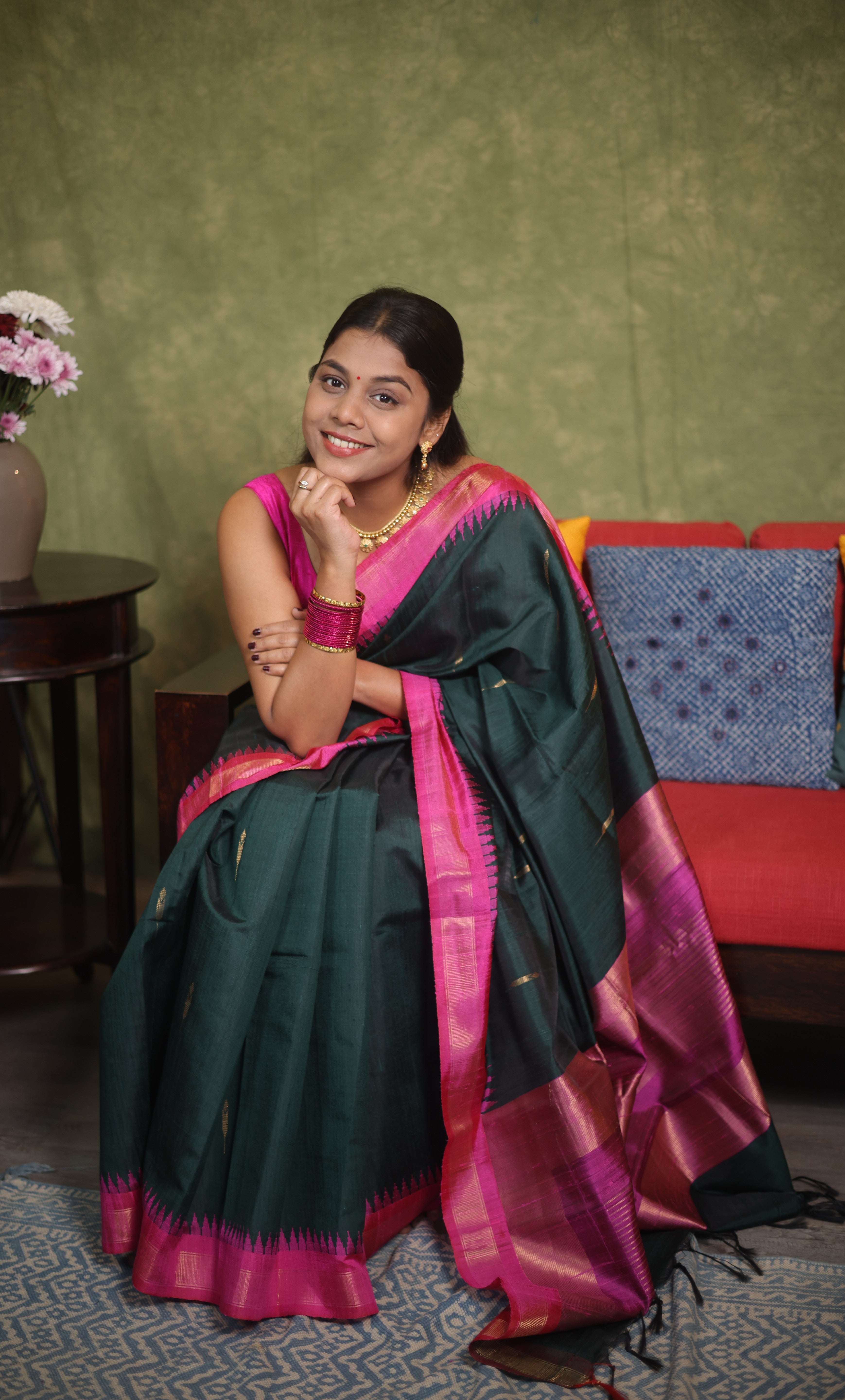 Dark Green Raw Silk Saree - SRDGRSS925