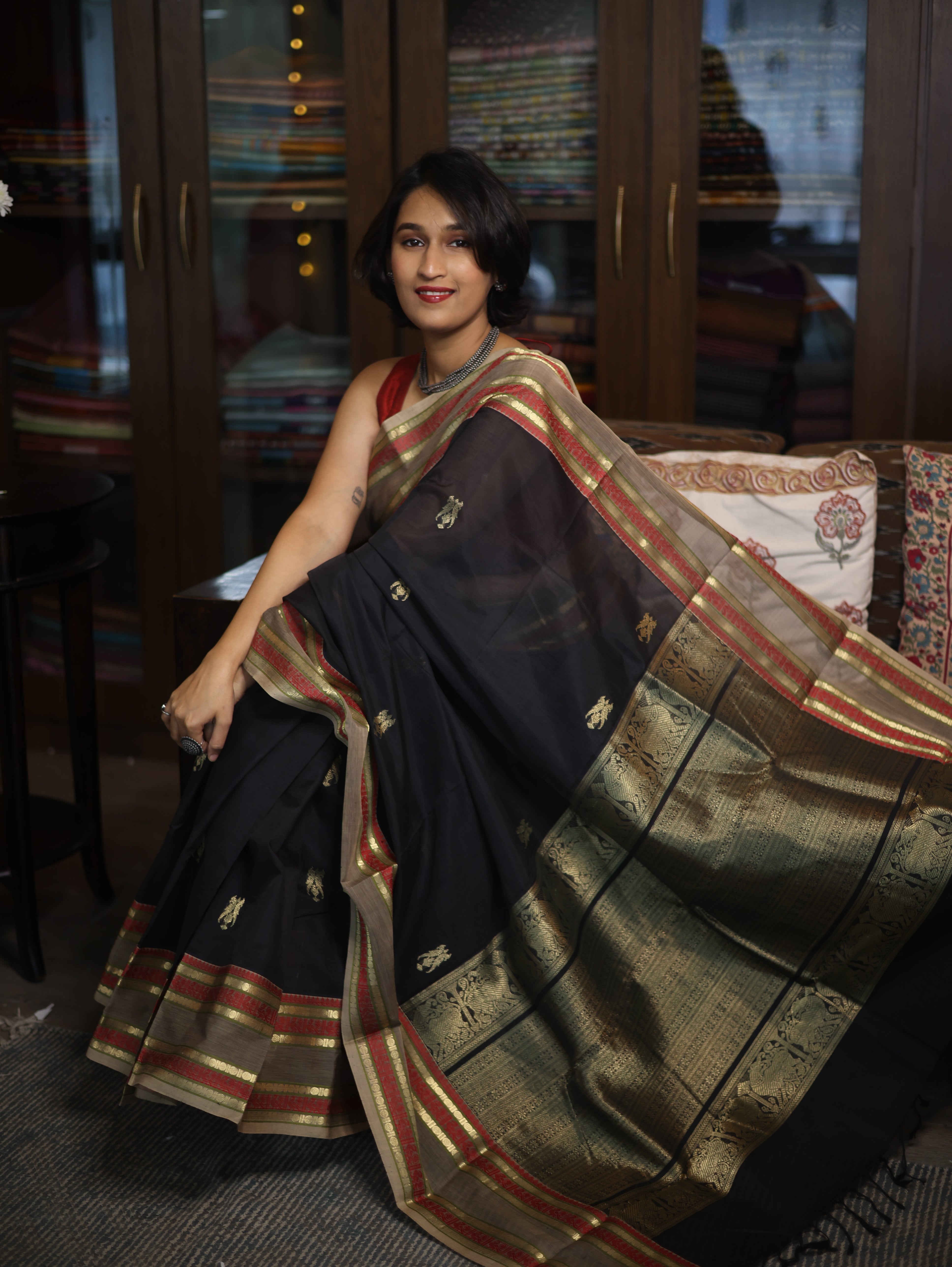 Black Kanchi Silk Cotton Saree with Jari Border-SRBKSCS70