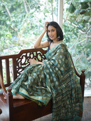 Green HBP Cotton Silk Saree With Maheshwari Border - SRGCSS1051