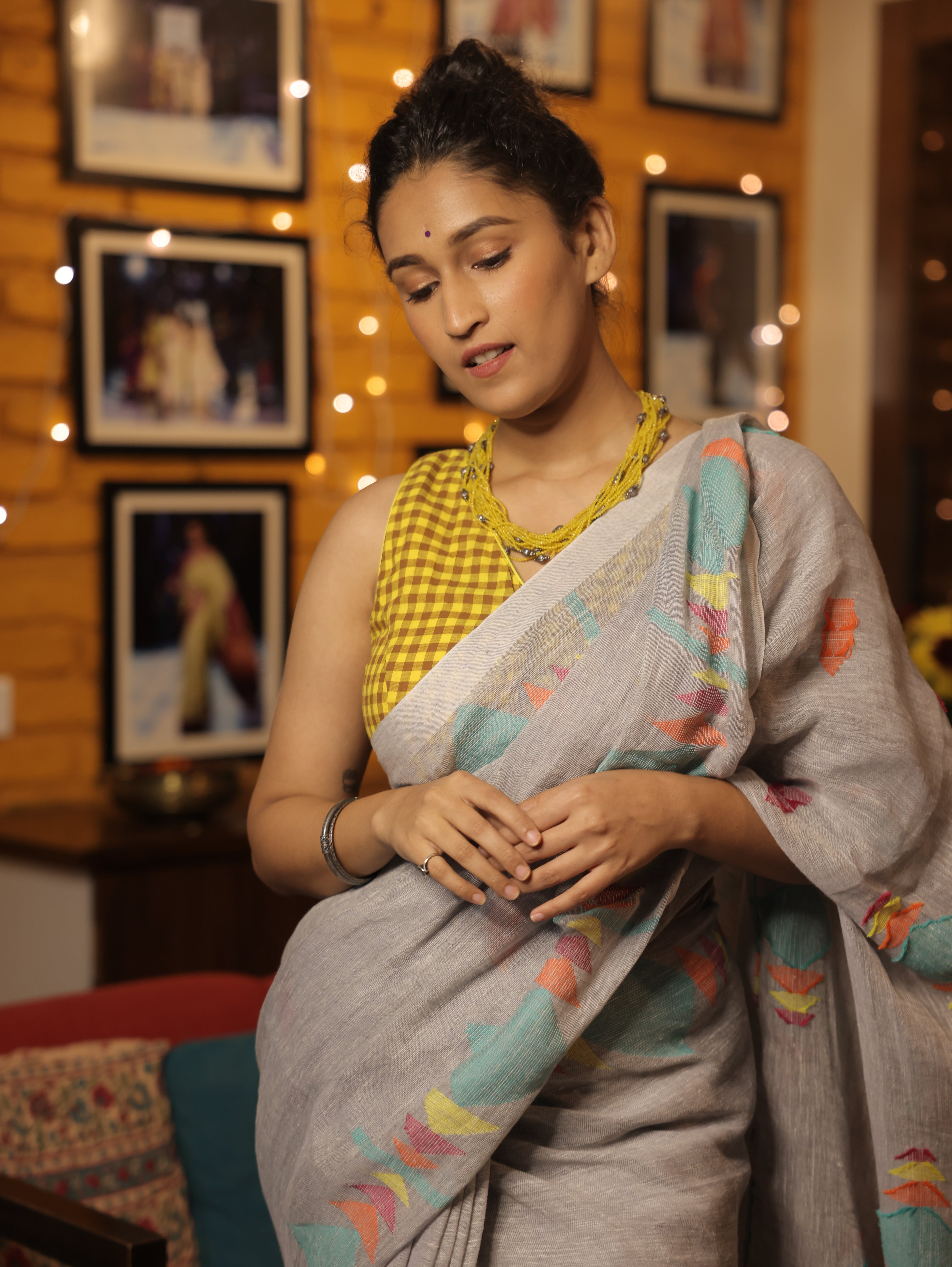 Blueish Grey Linen Jamdani Saree With Tassels -  SRBGLS364