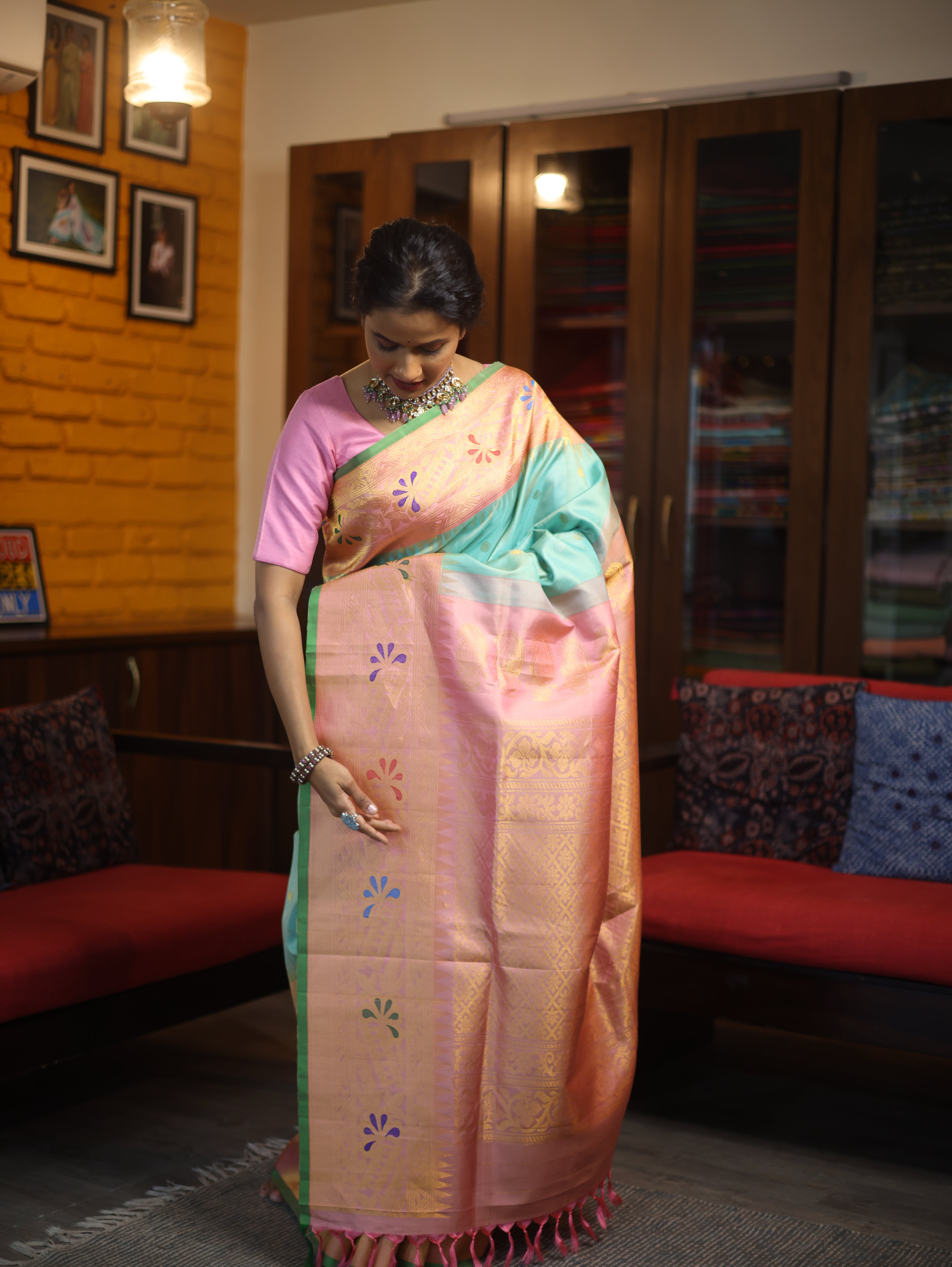 Pastel Turquoise Gadwal Silk Saree - SRPTGSS413