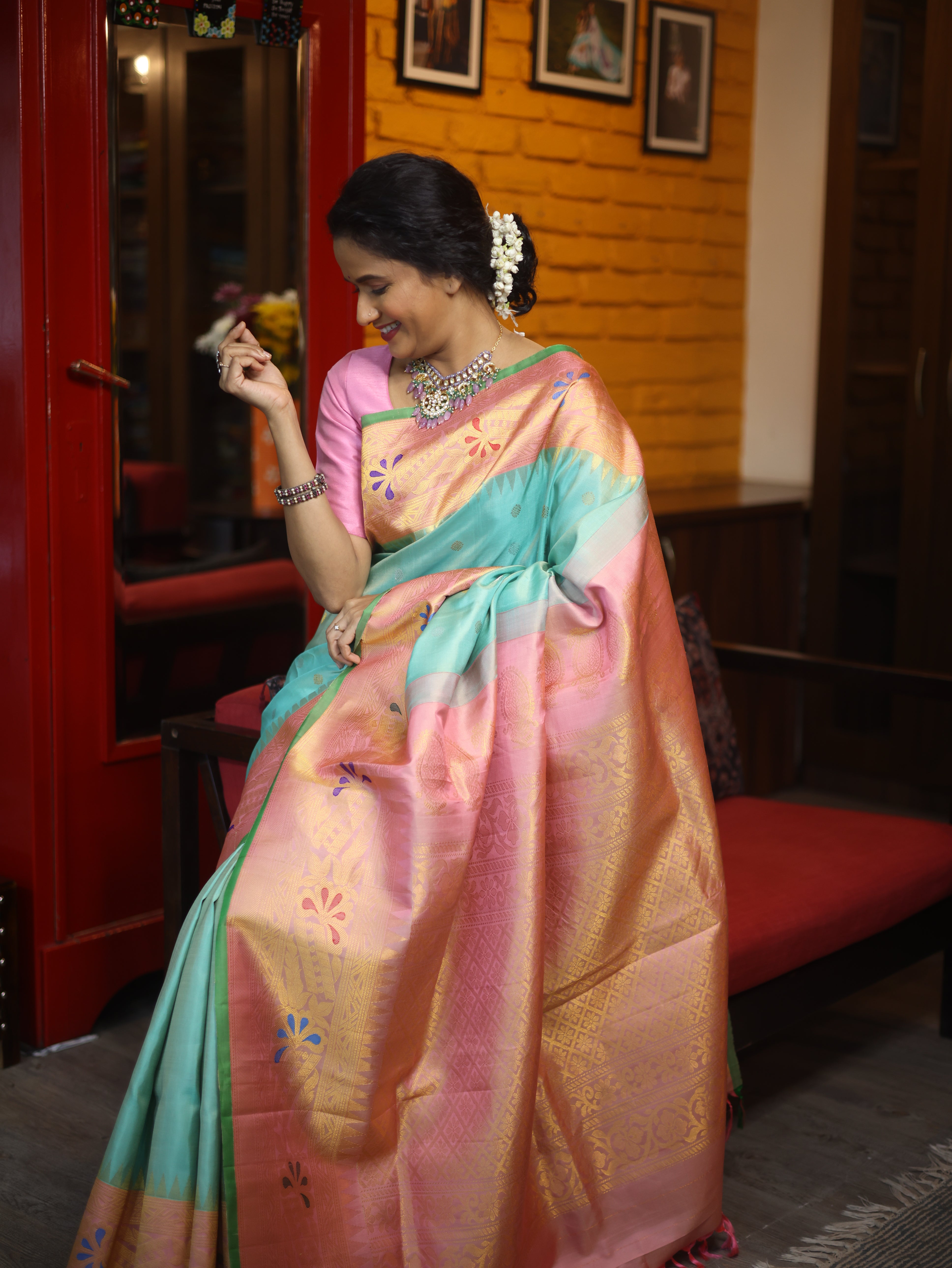 Pastel Turquoise Gadwal Silk Saree - SRPTGSS413