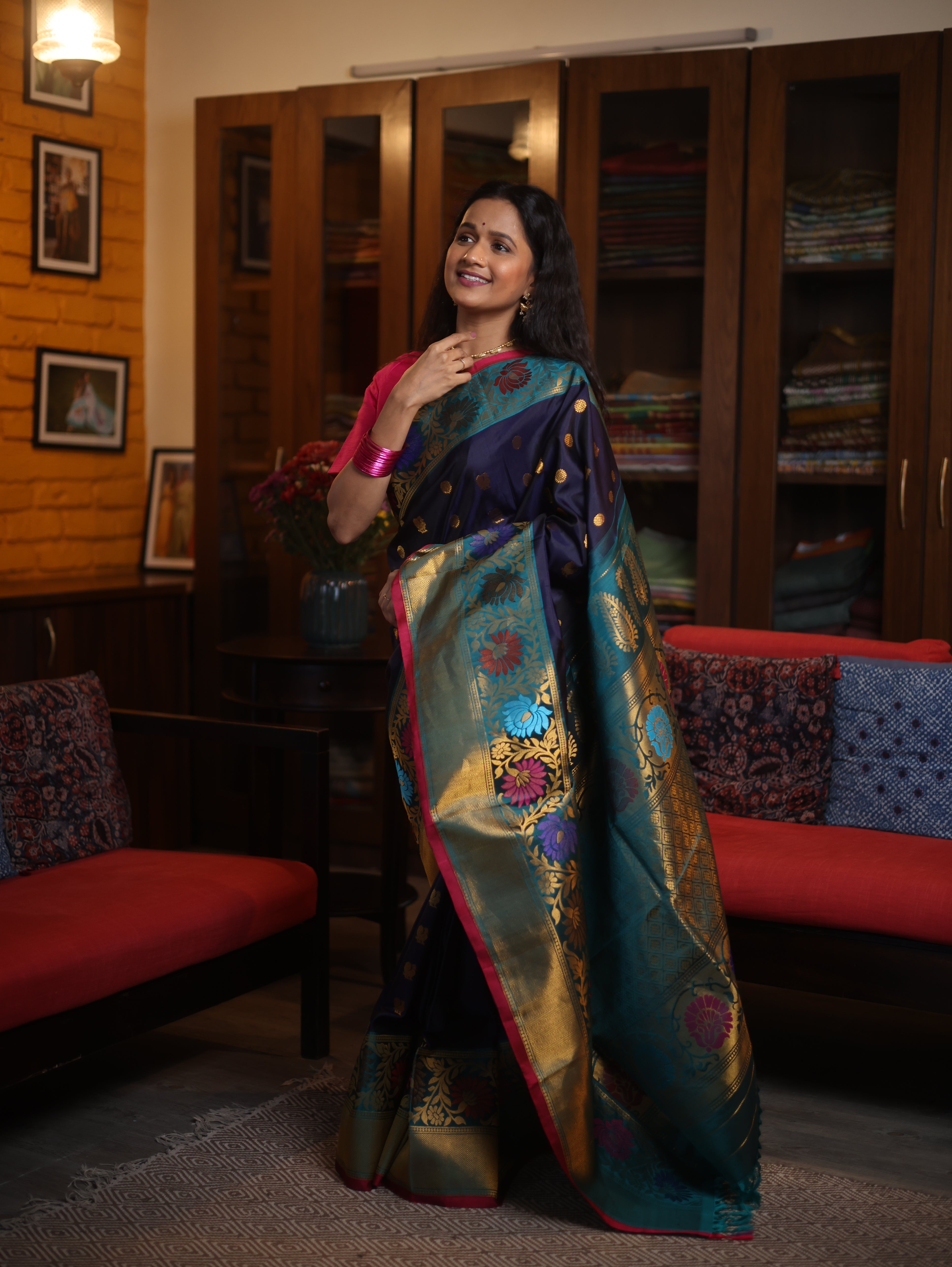 Midnight Blue Gadwal Silk Saree - SRMBGSS295