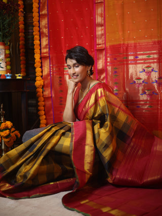 Black & Yellow Kanjeevaram Silk Saree-SRMCKSS472