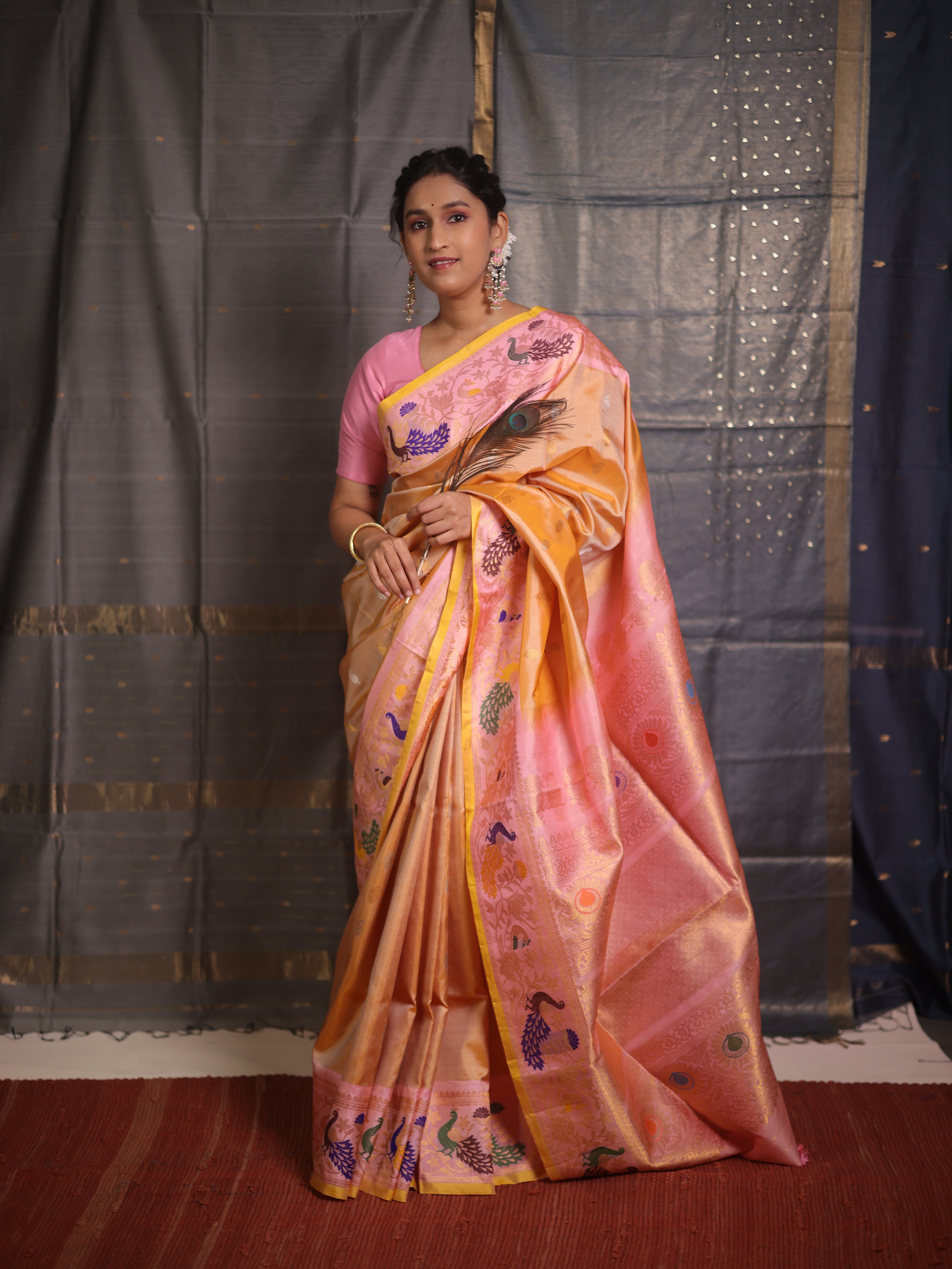 Golden Yellow Gadwal Silk Saree - SRGYGSS570