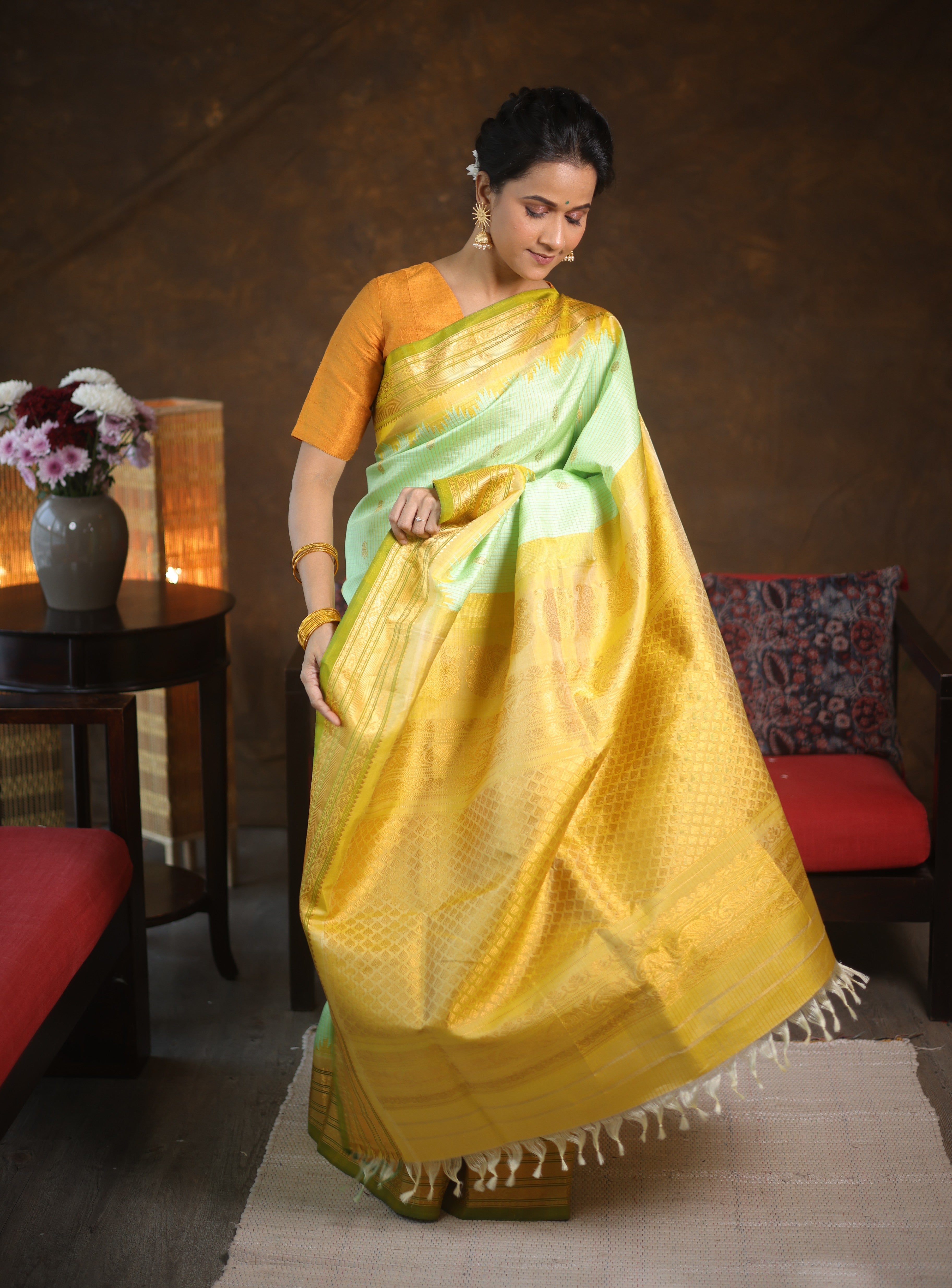 Pista Green Gadwal Silk Saree - SRPGGSS565